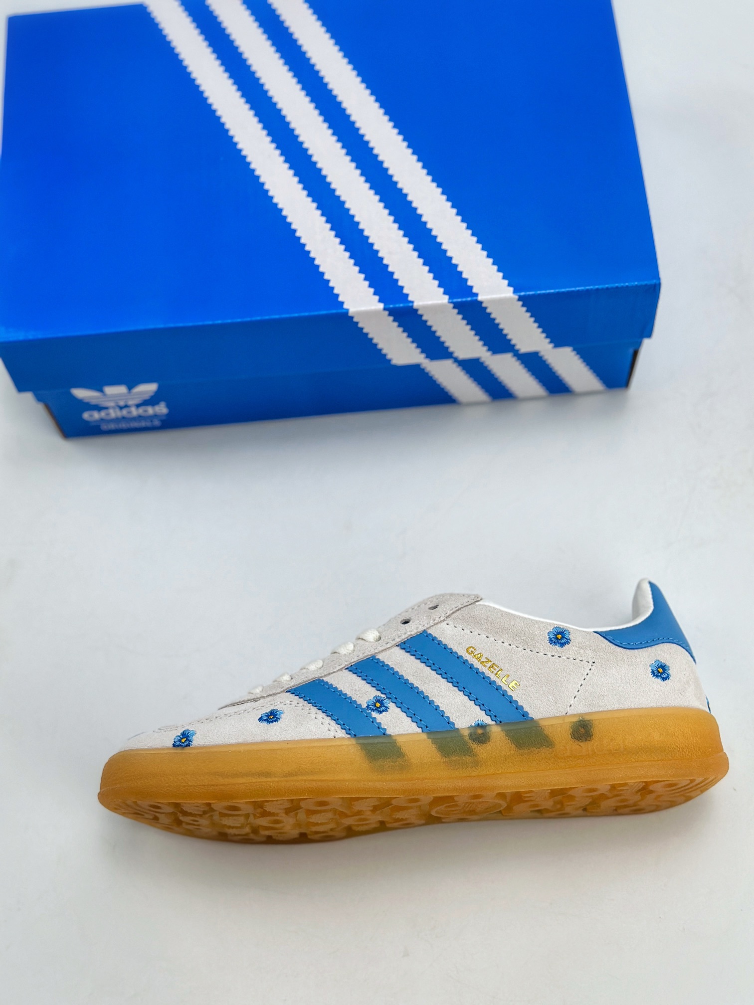 180 adidas Originals Gazelle INdoor ”Floral/Beige/Light Blue” 灰蓝 IF4491