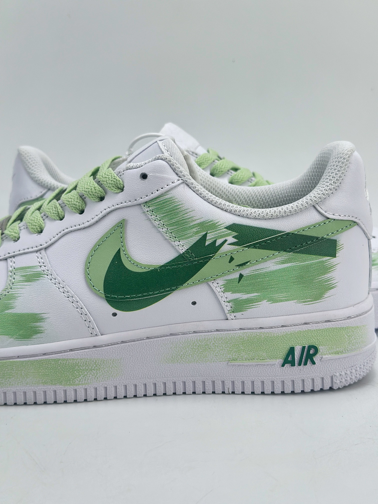 260 Nike Air Force 1 Low 07 手绘 断裂 三钩阴影