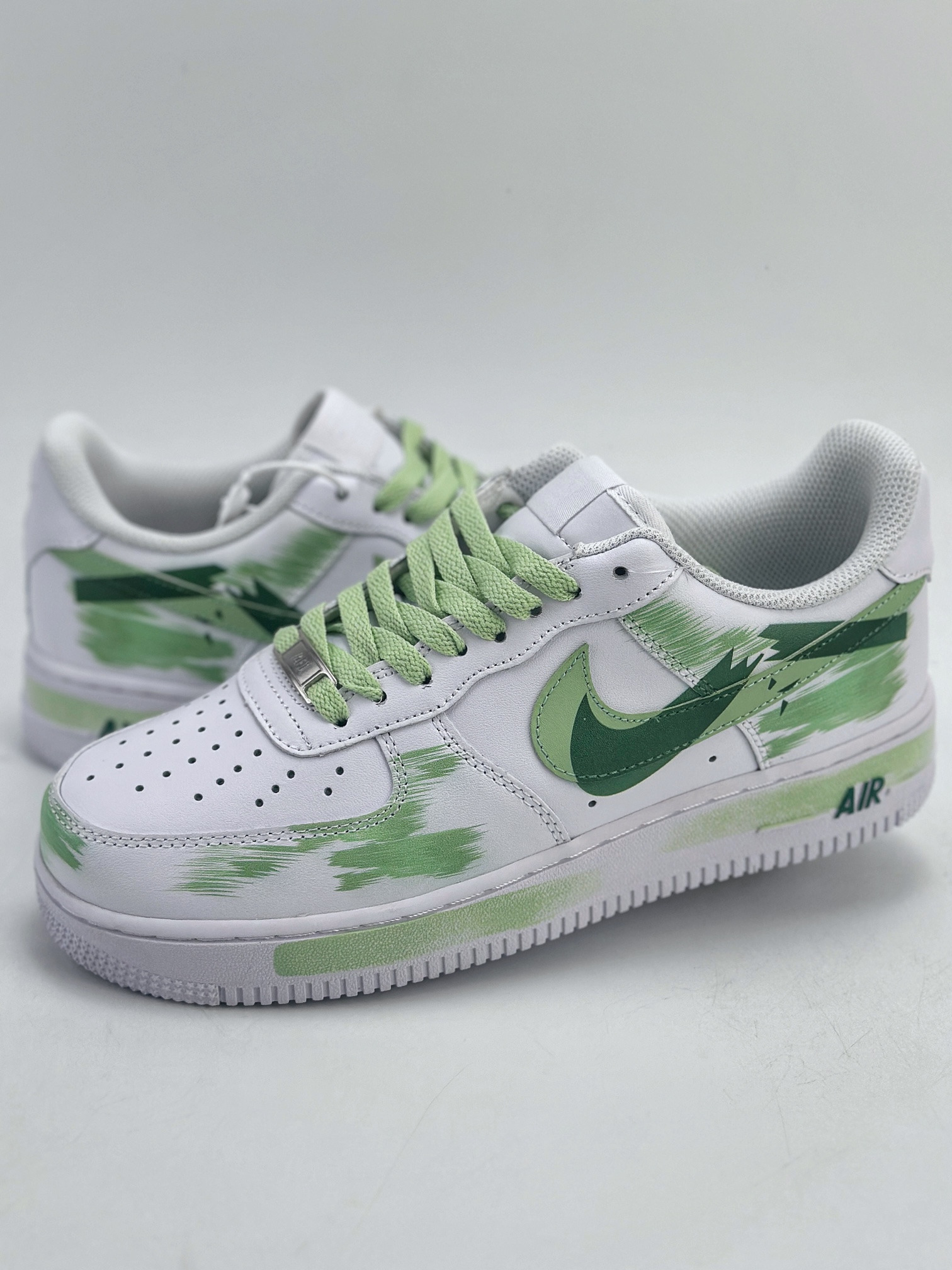 260 Nike Air Force 1 Low 07 手绘 断裂 三钩阴影