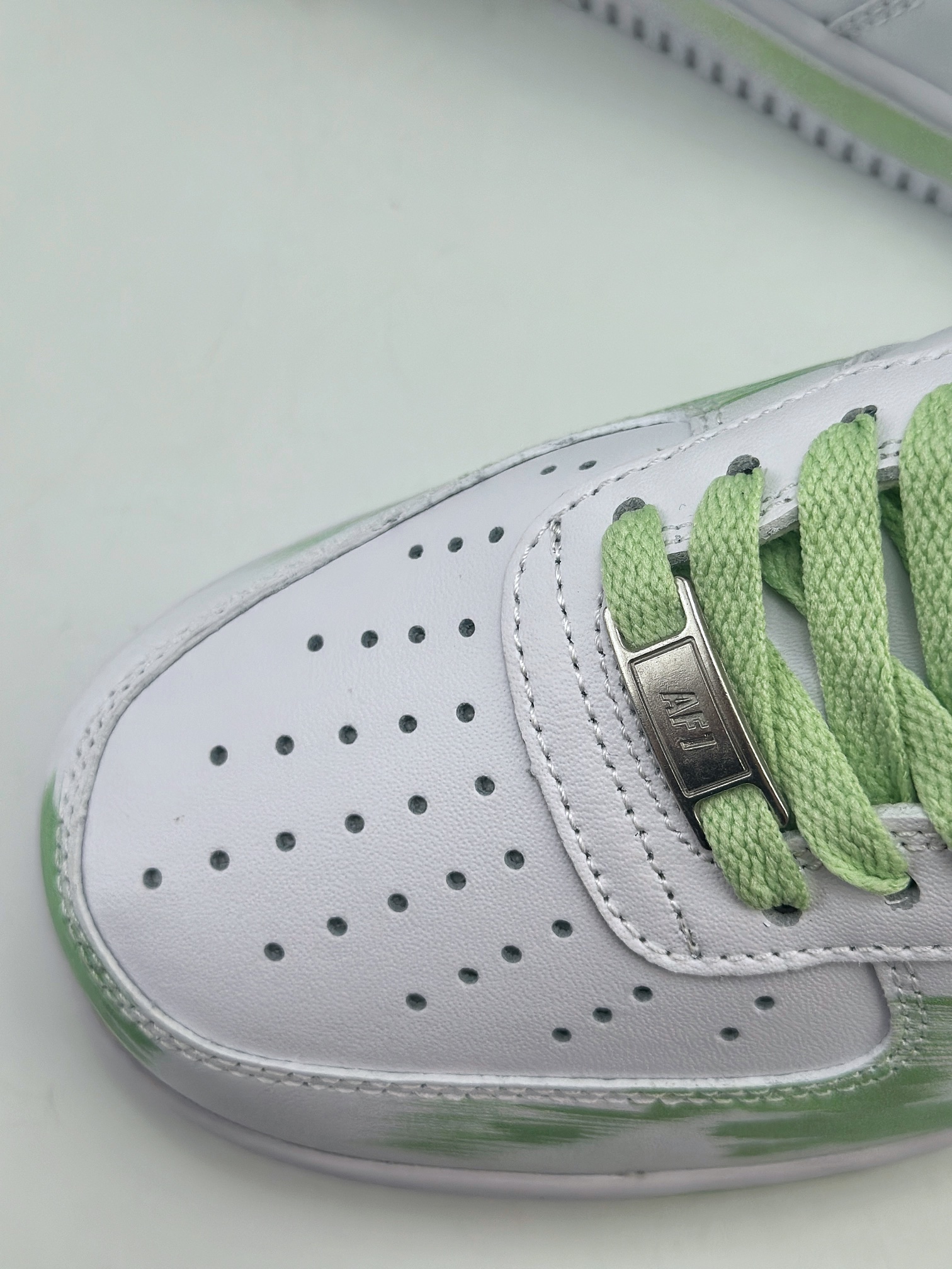 260 Nike Air Force 1 Low 07 手绘 断裂 三钩阴影