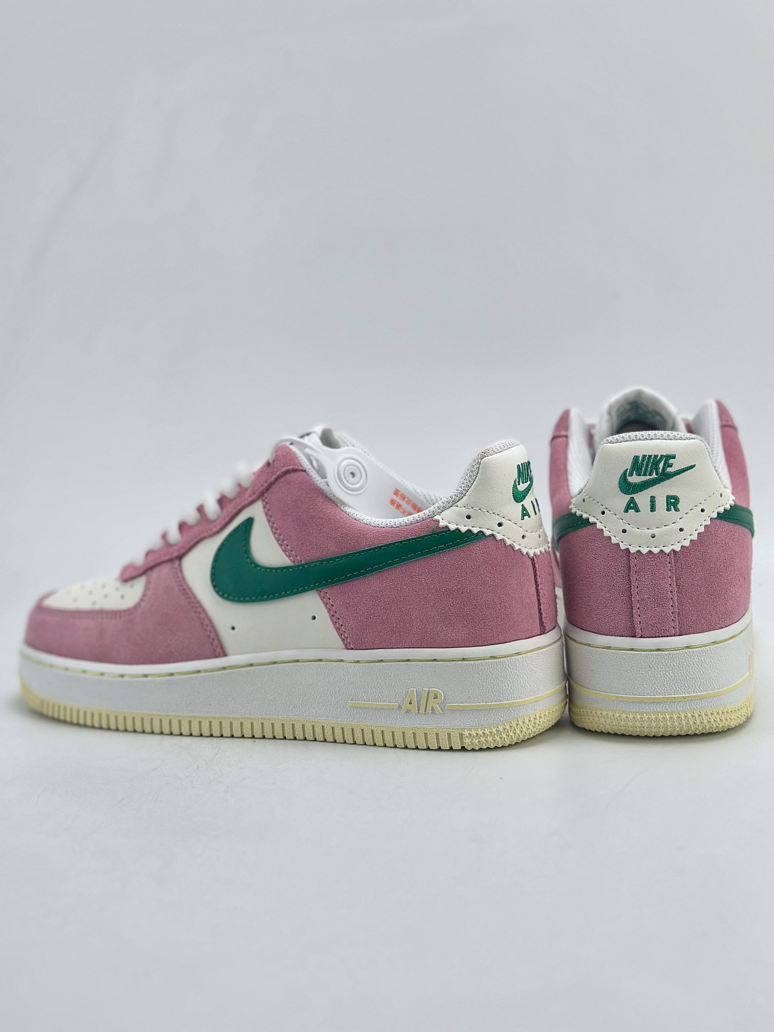 200 Nike Air Force 1 Low 07 绒面 粉绿白 FV9346-100