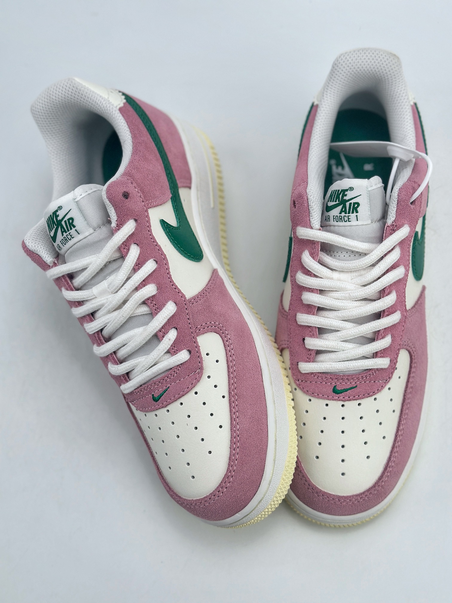 200 Nike Air Force 1 Low 07 绒面 粉绿白 FV9346-100