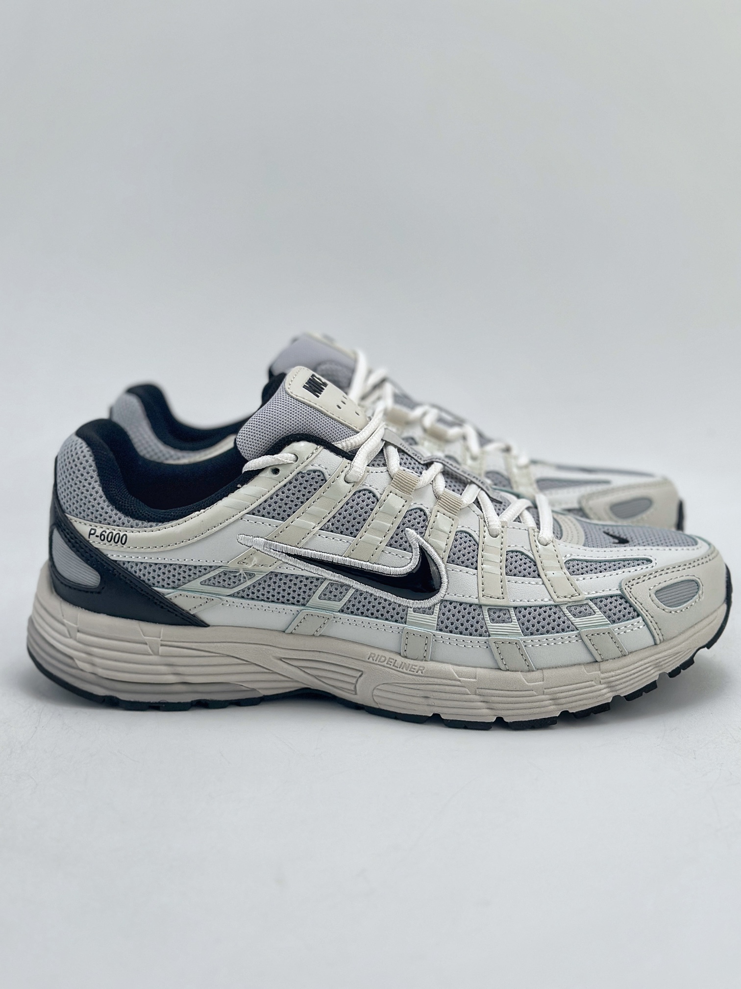 210 Nike P-6000 Initiator Running 耐克INS 白黑 复古休闲运动老爹鞋 HJ3488-001