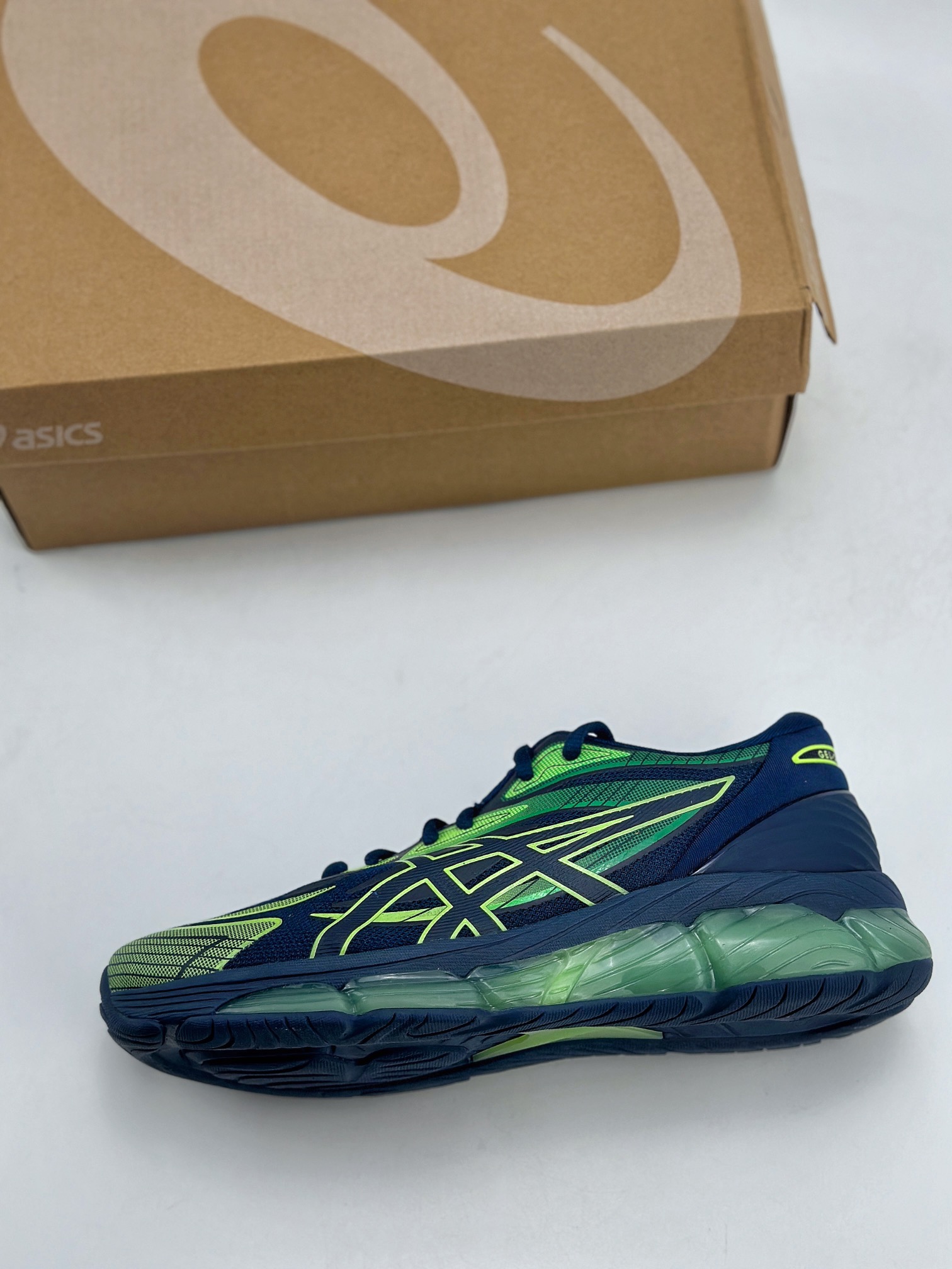 230 Asics Gel-Quantum 360 VII 亚瑟士运动透气专业跑鞋 1203A305-400