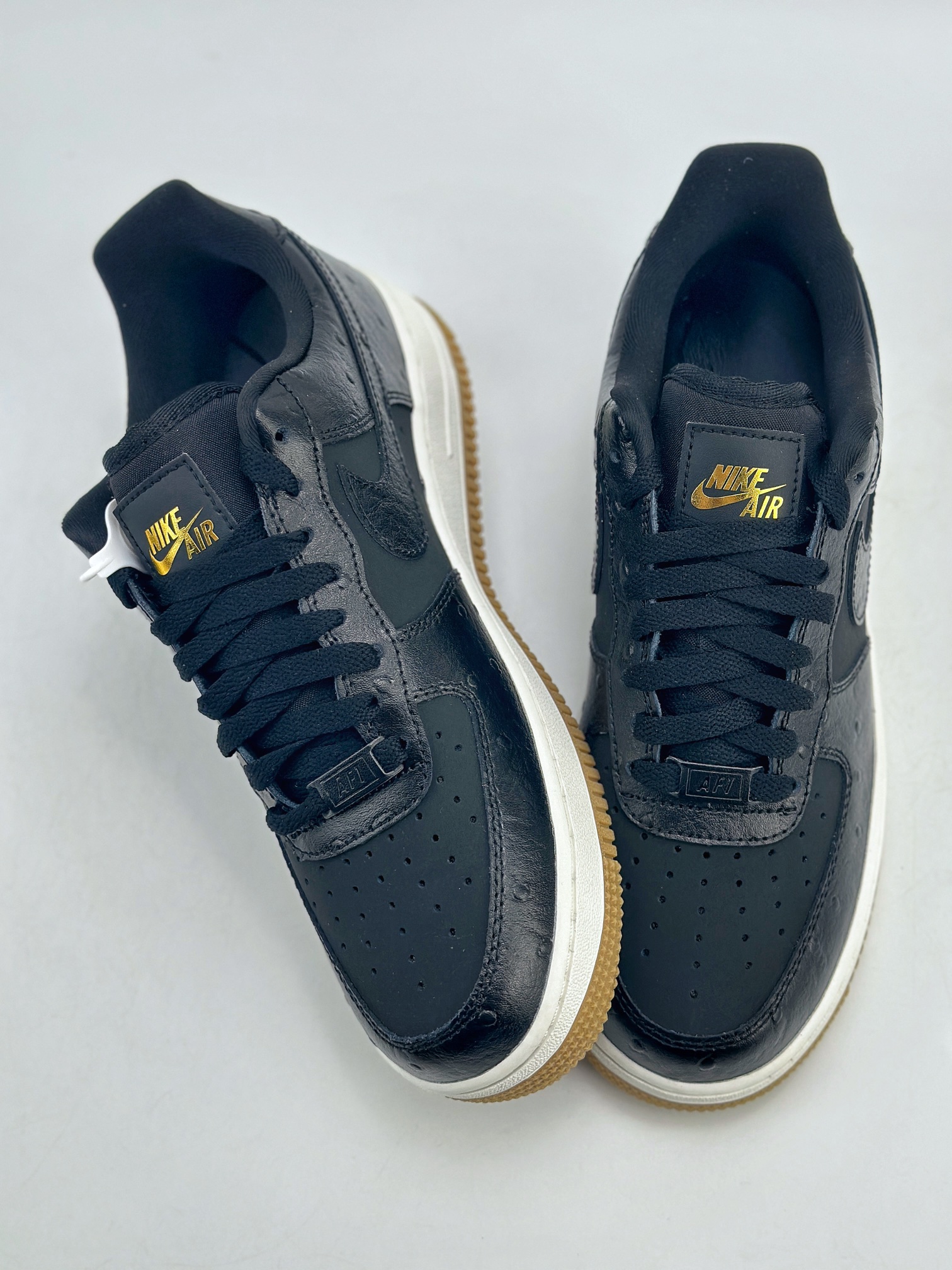 200 Nike Air Force 1 Low 07 ”Blcck Ostrich” 黑 DZ2708-002