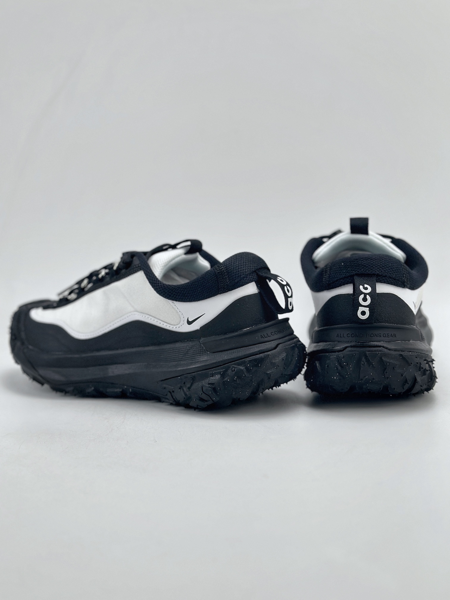 200 NK ACG MOUNTAIN FLY 2 LOW 外户登山列系越跑低帮休闲动运徒步鞋 FZ3311-101
