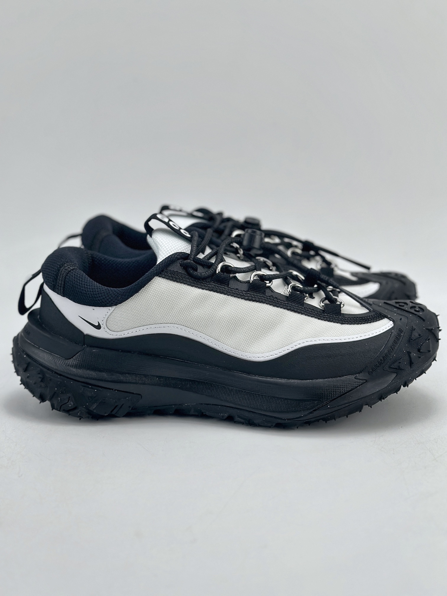 200 NK ACG MOUNTAIN FLY 2 LOW 外户登山列系越跑低帮休闲动运徒步鞋 FZ3311-101