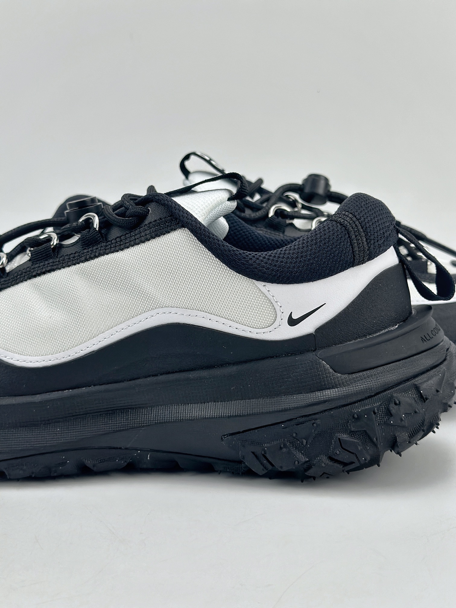 200 NK ACG MOUNTAIN FLY 2 LOW 外户登山列系越跑低帮休闲动运徒步鞋 FZ3311-101