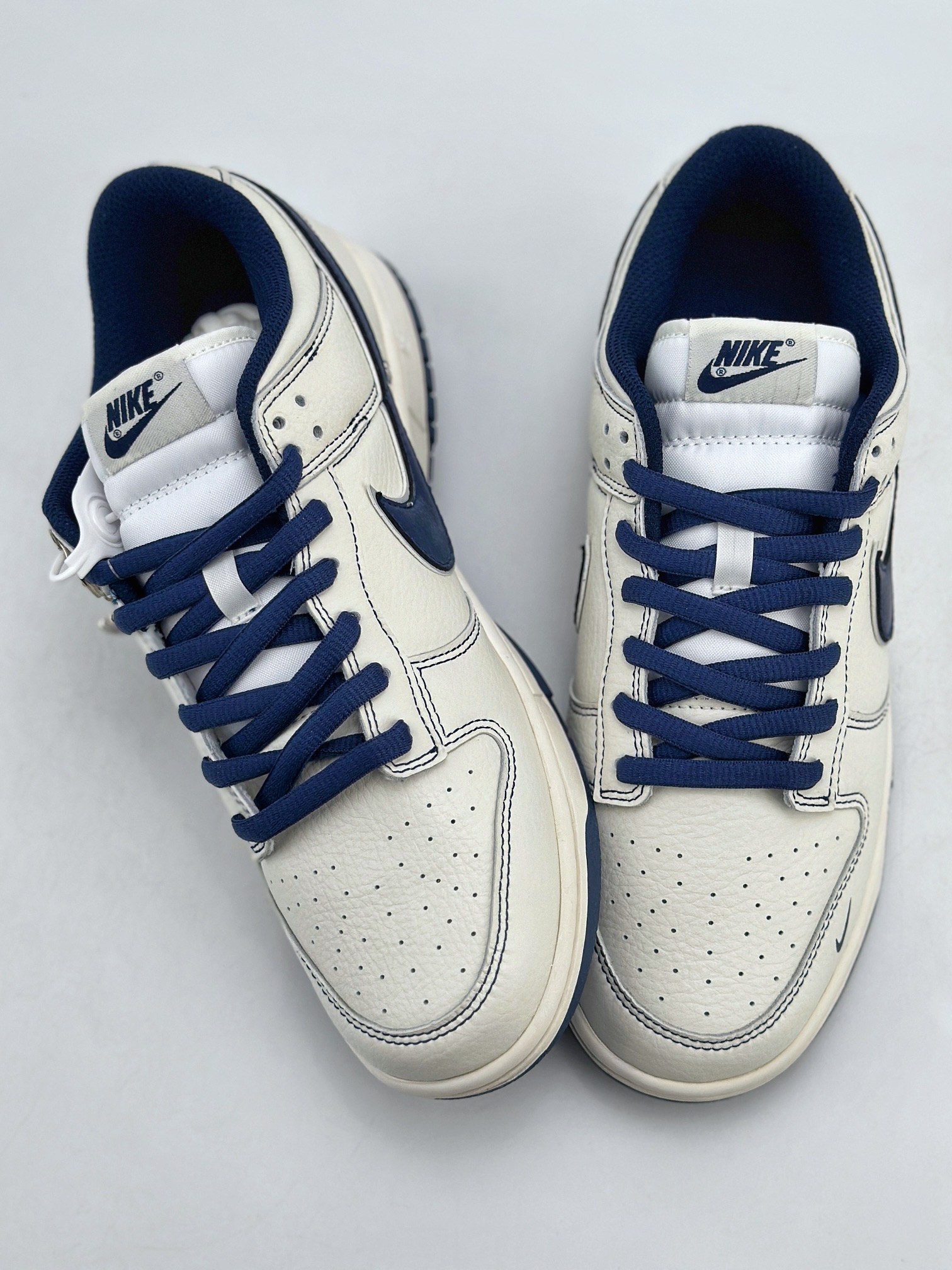 280 Nike SB Dunk Low x UNDEFEATED 白深蓝 FC1688-138