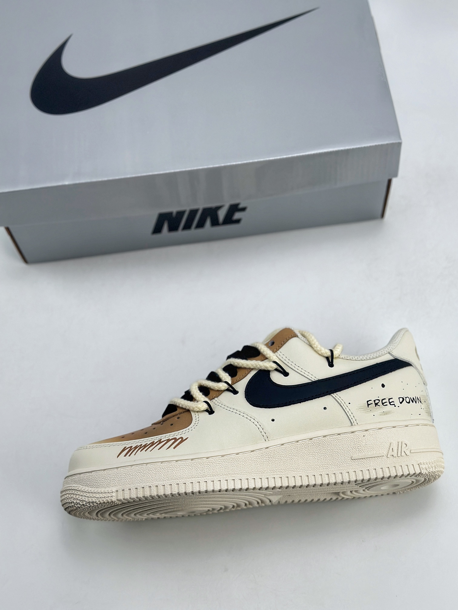 260 Nike Air Force 1 Low 07 卡布奇诺 ZH0316-019