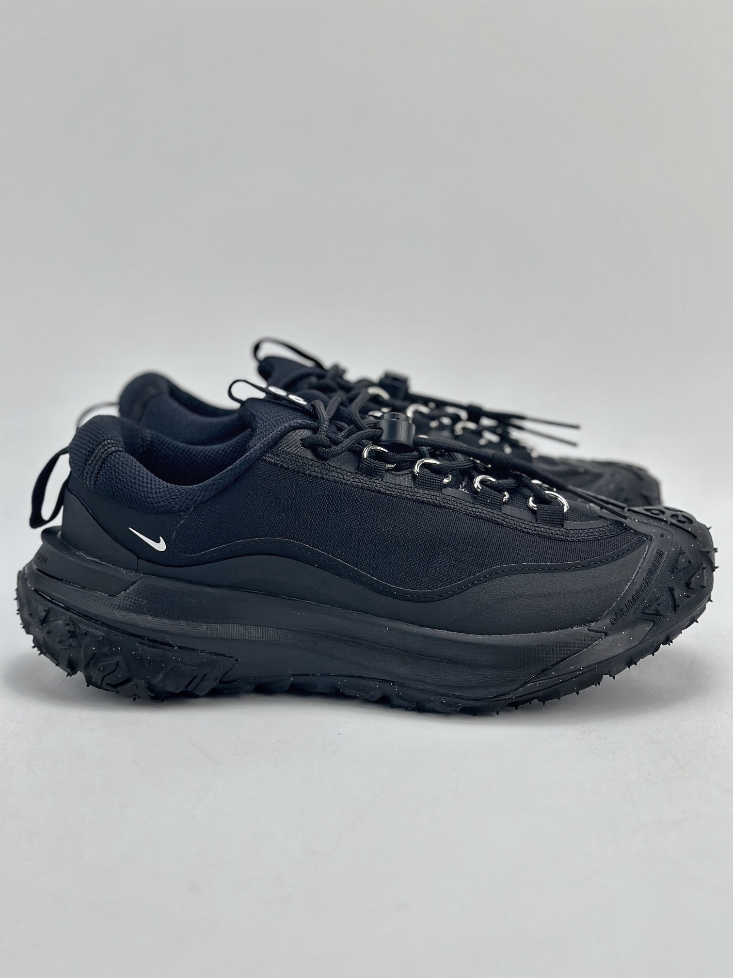 220 NK ACG MOUNTAIN FLY 2 LOW 外户登山列系越跑低帮休闲动运徒步鞋 FZ3311-001