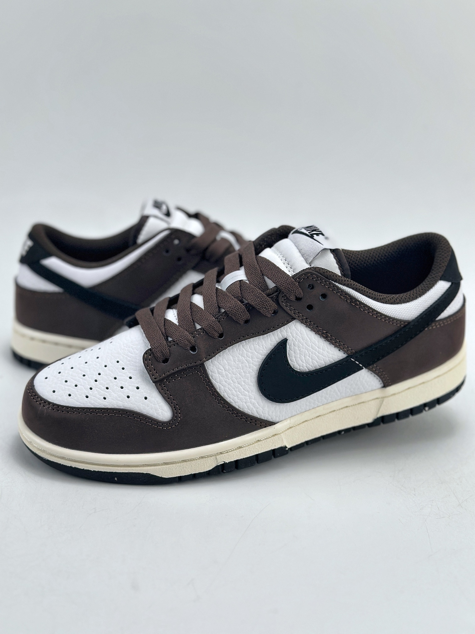 240 NIKE SB Dunk Low ”Next Nature” 棕黑白 HF4292-200