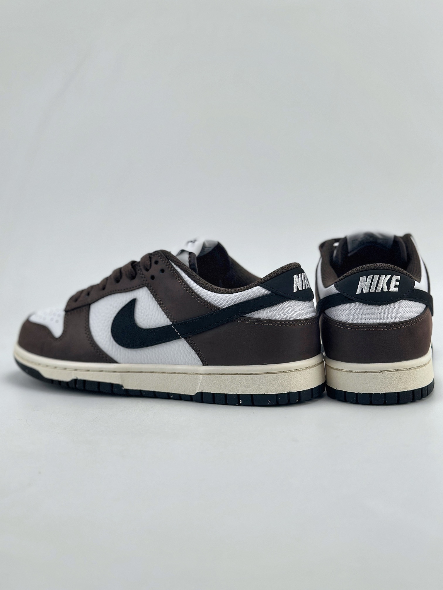 240 NIKE SB Dunk Low ”Next Nature” 棕黑白 HF4292-200