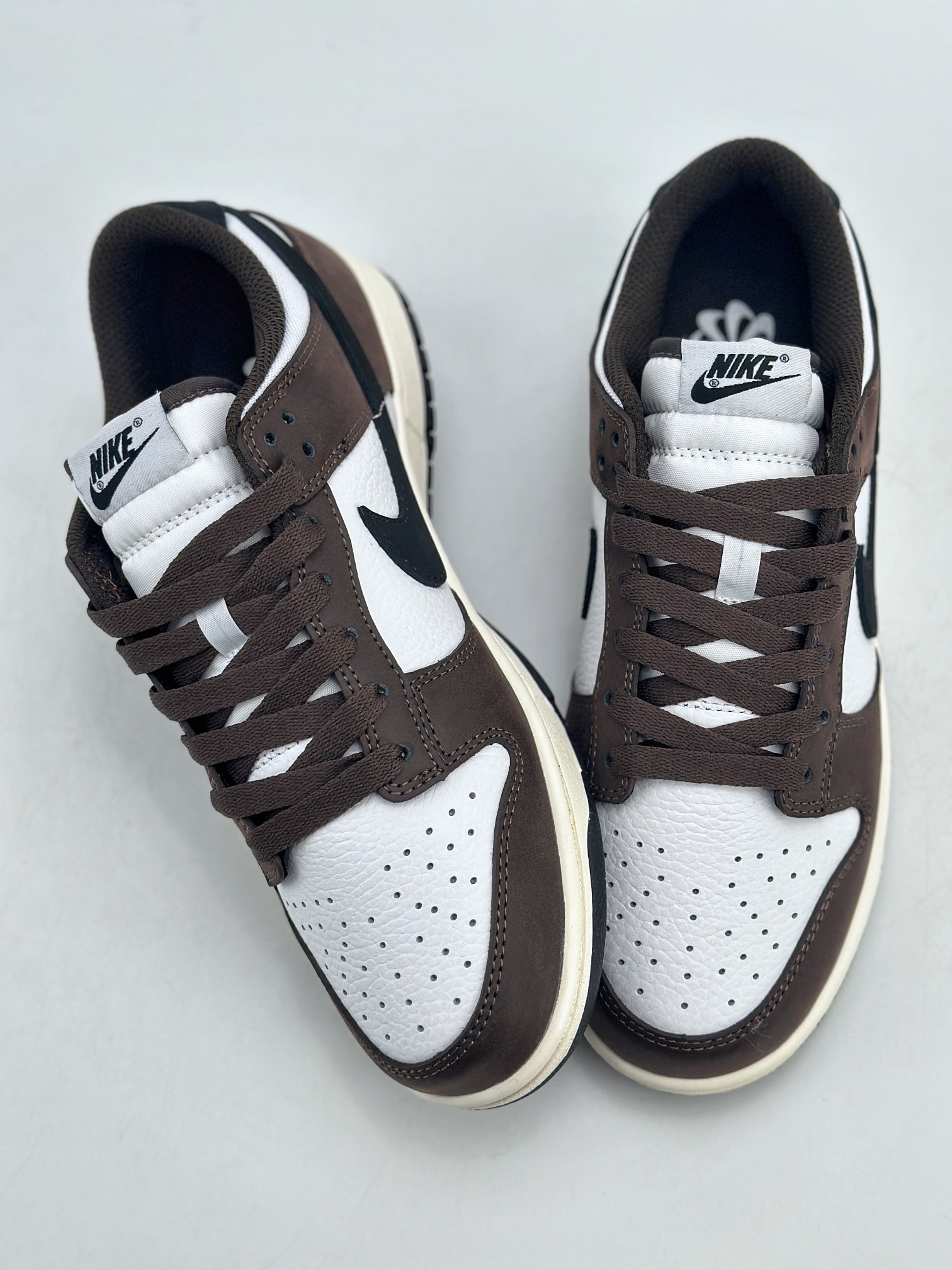 240 NIKE SB Dunk Low ”Next Nature” 棕黑白 HF4292-200