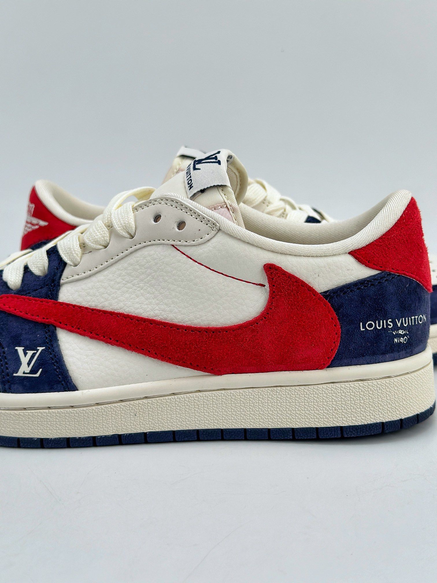 280 Travis Scott x Nike Air Jordan 1 Low x Louis Vuitton 三方联名 YQ2088-670
