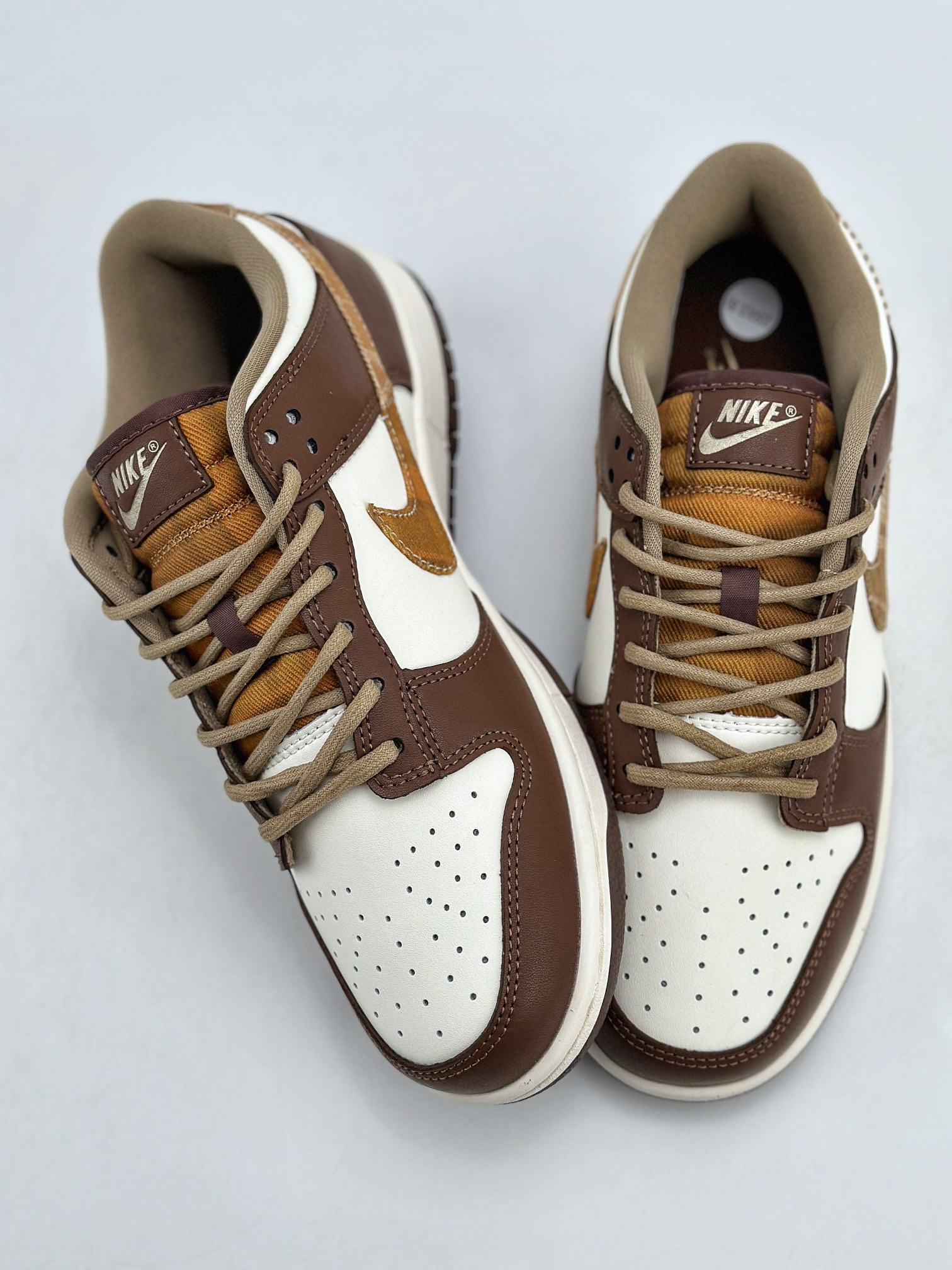 190 NIKE SB Dunk Low 白棕 FV3653-191