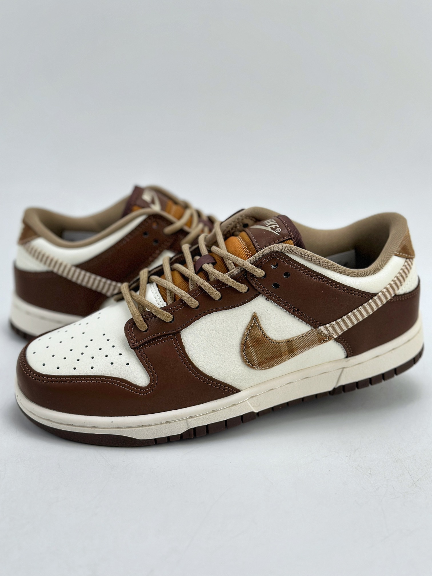 190 NIKE SB Dunk Low 白棕 FV3653-191