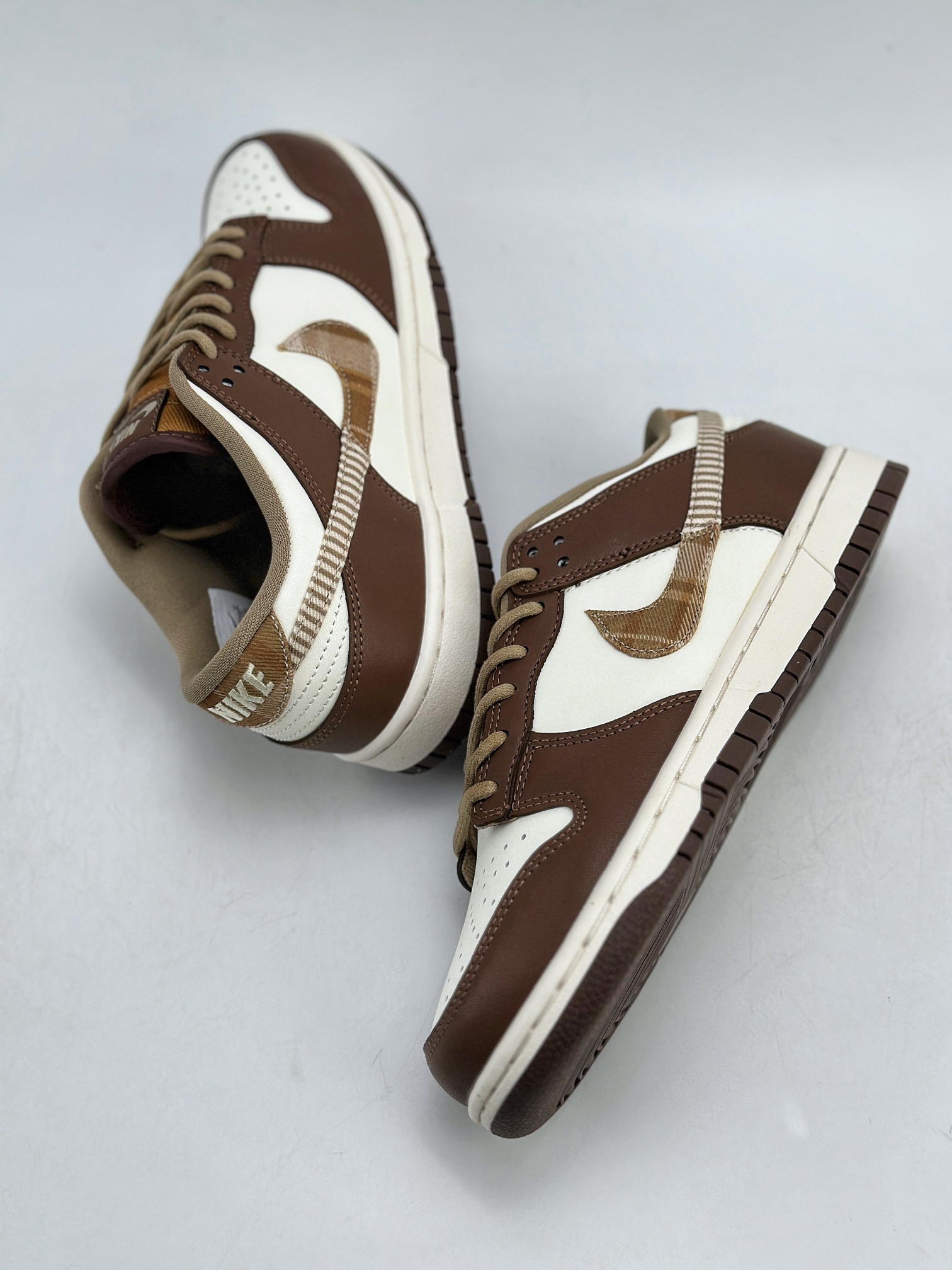 190 NIKE SB Dunk Low 白棕 FV3653-191