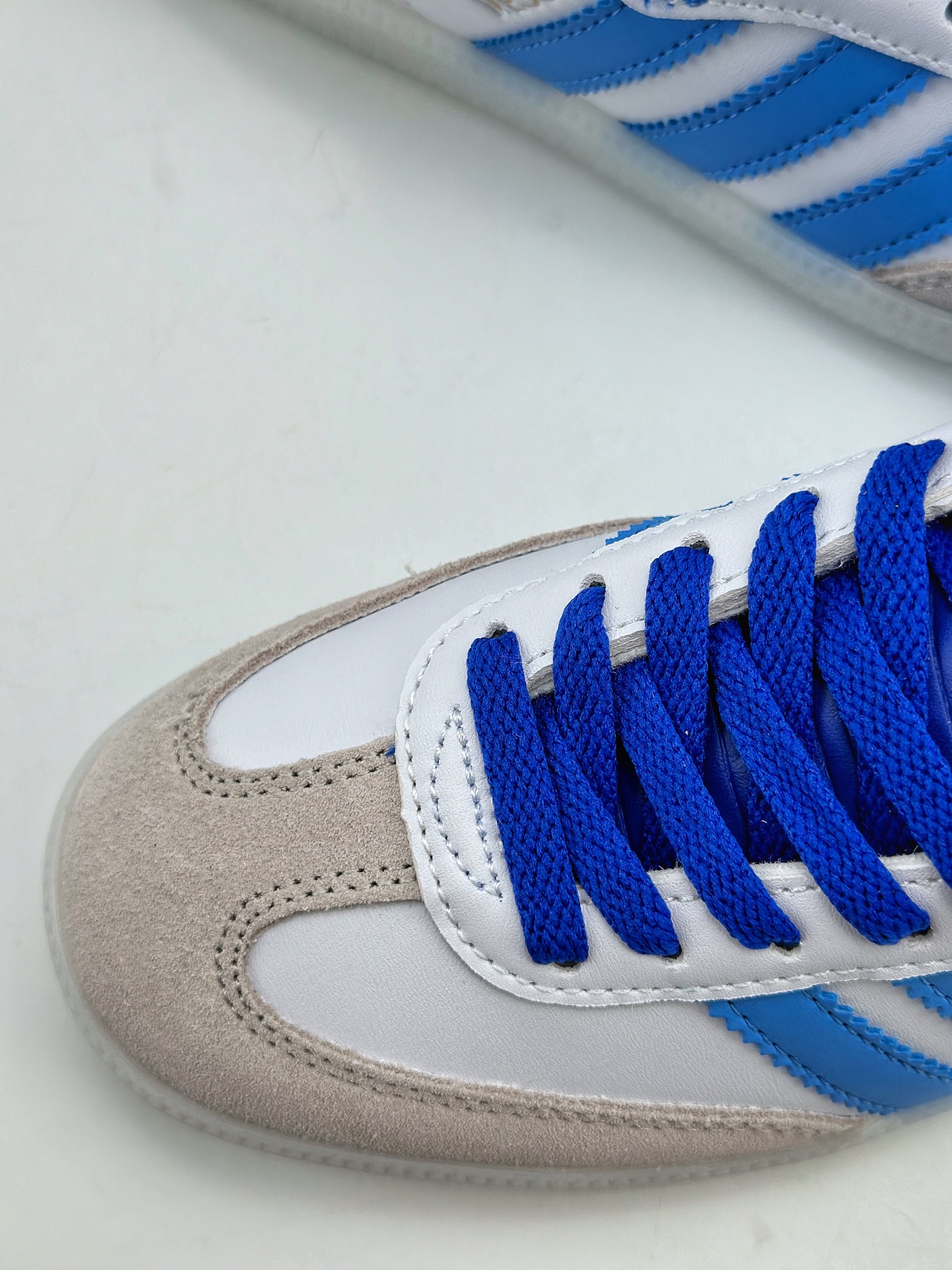 150 adidas originals Samba x LIONEL MESSI 白蓝灰 ID3550