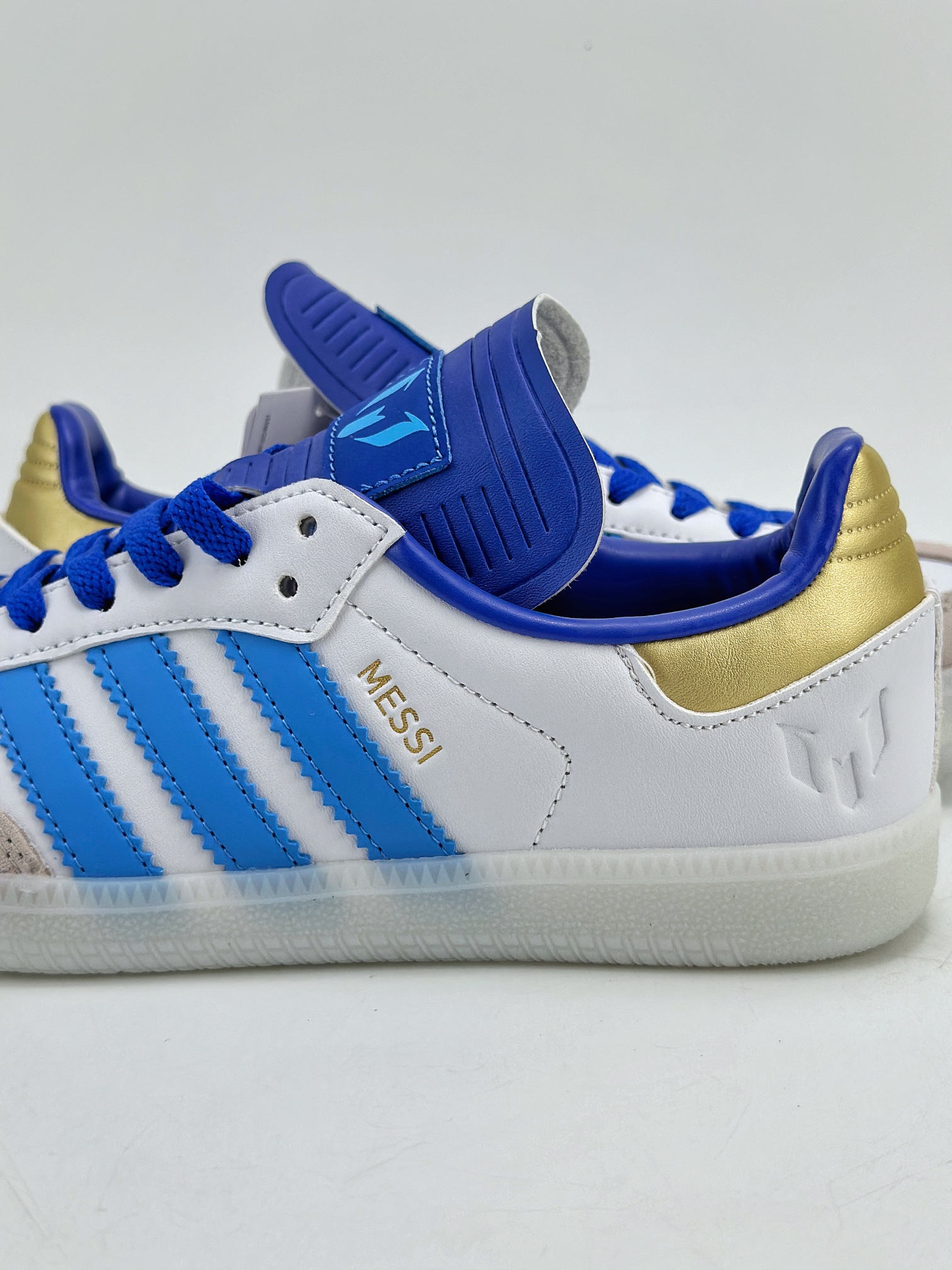 150 adidas originals Samba x LIONEL MESSI 白蓝灰 ID3550