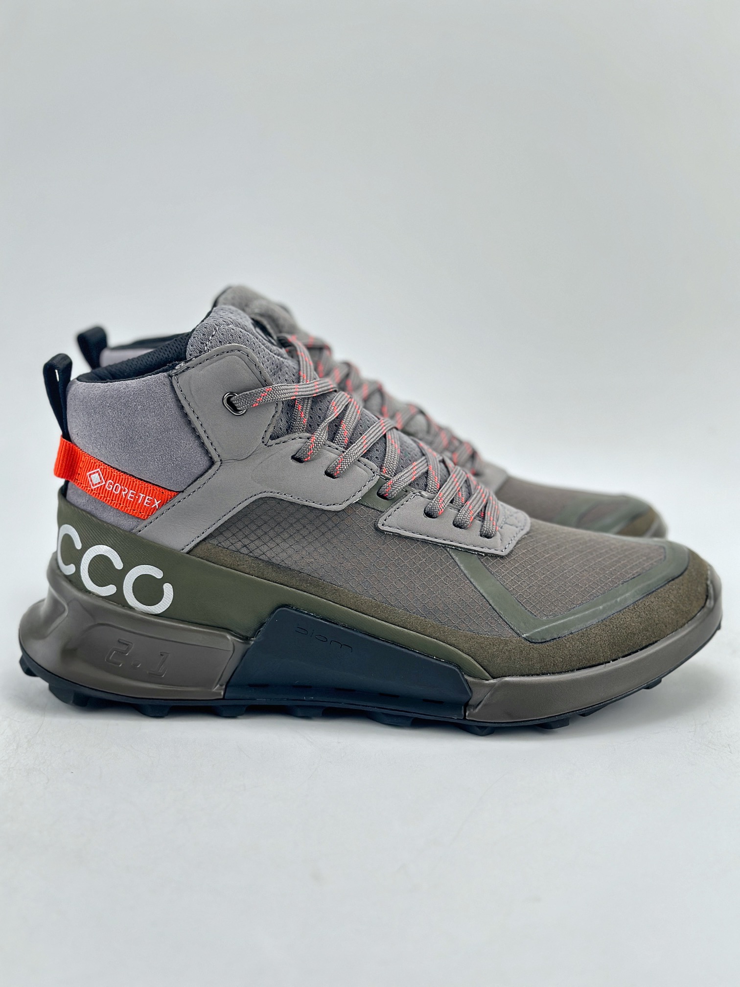 320 ECCO/爱步 运动跑鞋/休闲鞋 品质 钢印Logo 独家官网订制