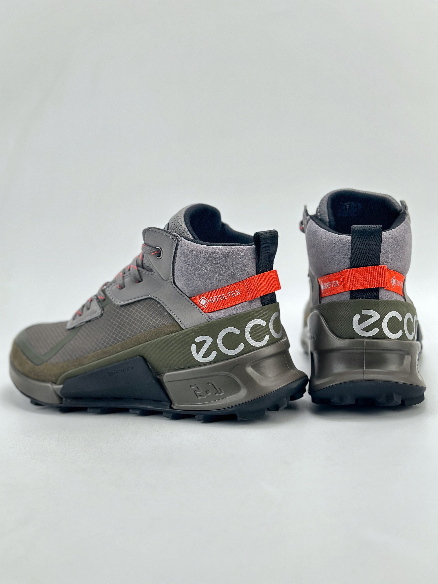 320 ECCO/爱步 运动跑鞋/休闲鞋 品质 钢印Logo 独家官网订制