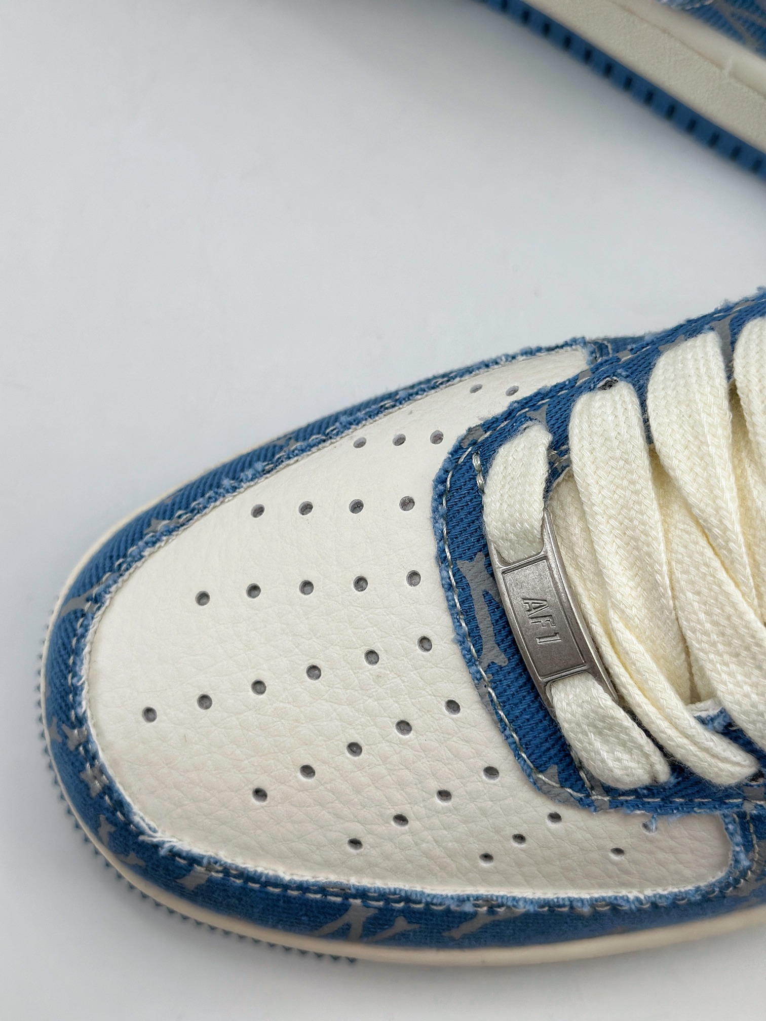 260 Nike Air Force 1 Low 07 x MLB 白蓝牛仔布 HD1968-028