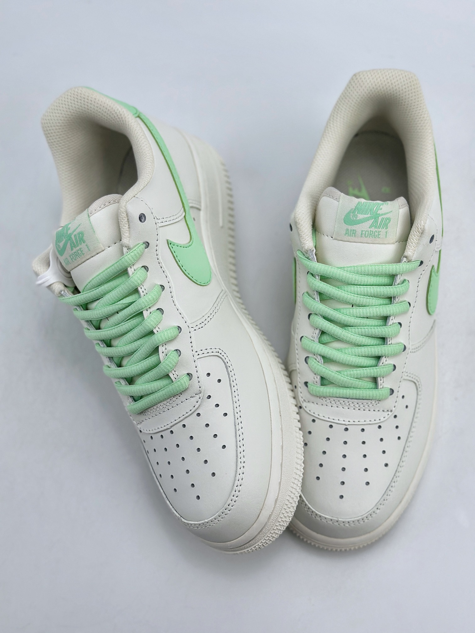 200 Nike Air Force 1 Low 07 白浅绿 CQ5059-223