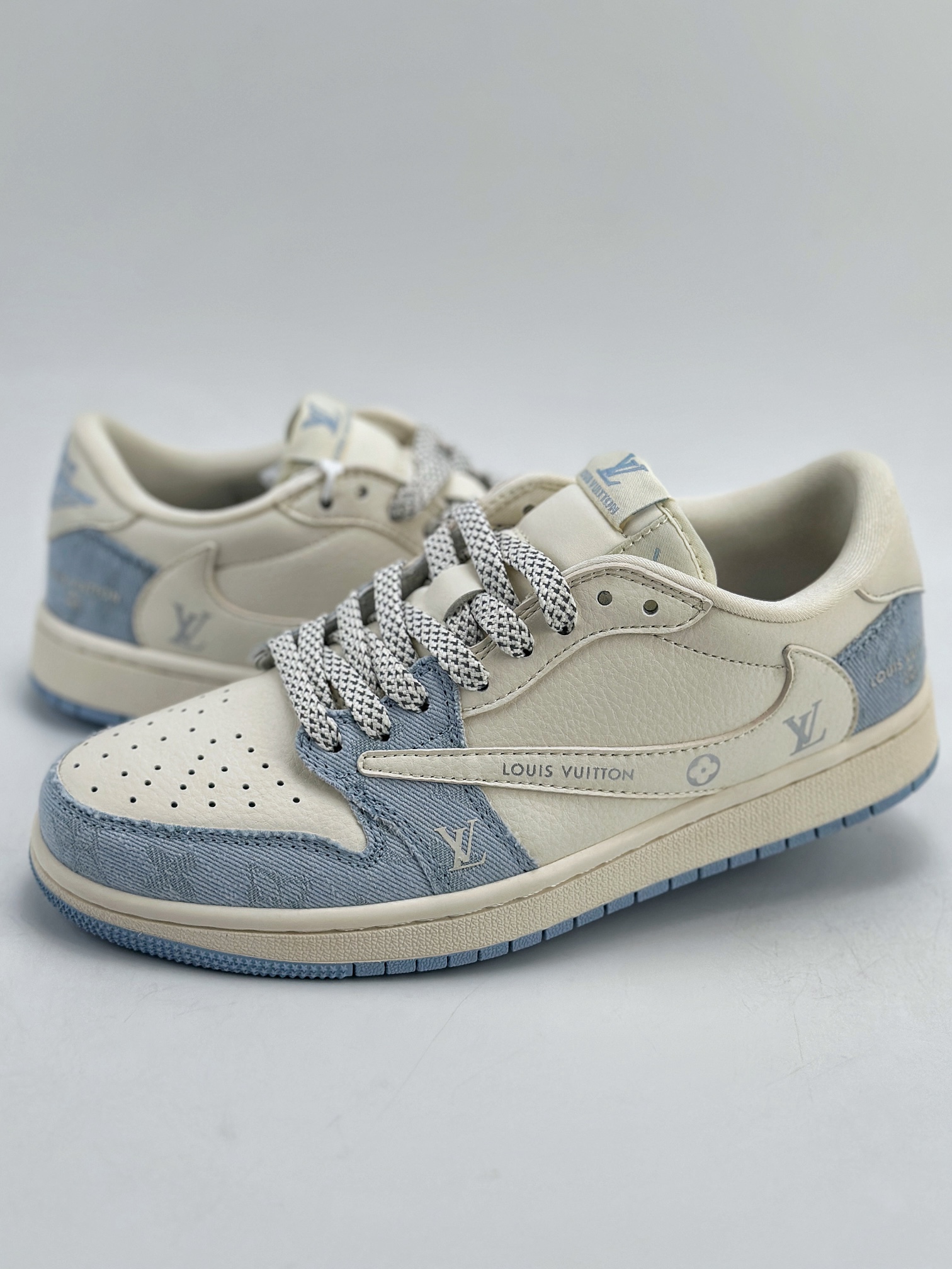 280 Travis Scott x Nike Air Jordan 1 Low x Louis Vuitton 三方联名 LJ5188-003