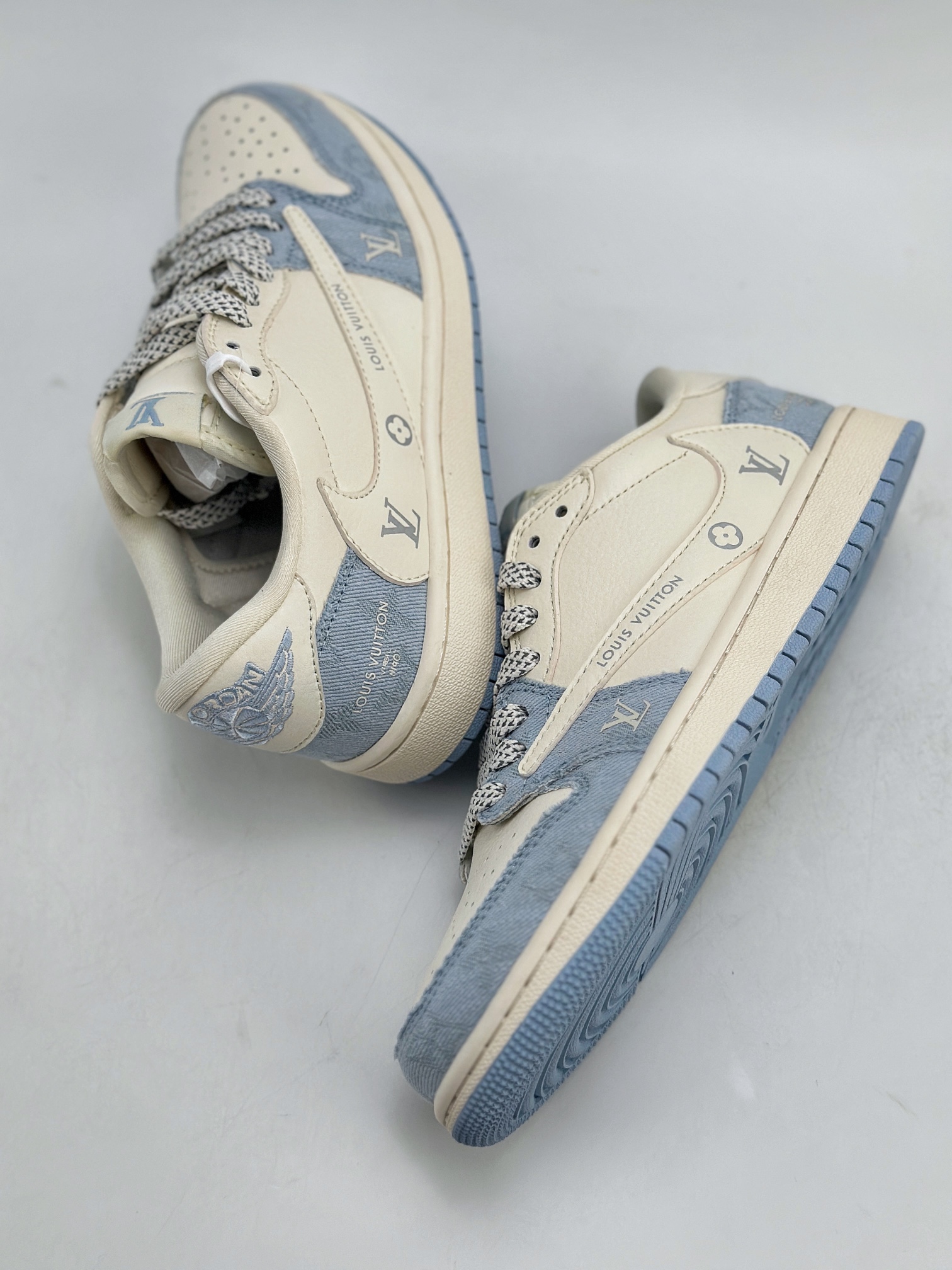 280 Travis Scott x Nike Air Jordan 1 Low x Louis Vuitton 三方联名 LJ5188-003