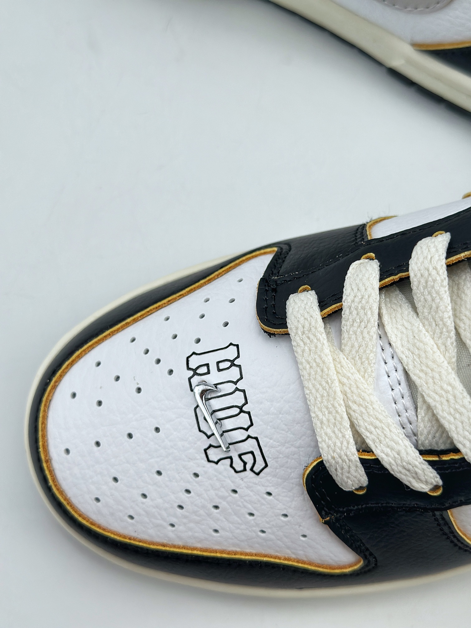 190 NIKE SB Dunk Low x HUF ”San Francisco” 旧金山 FD8775-001