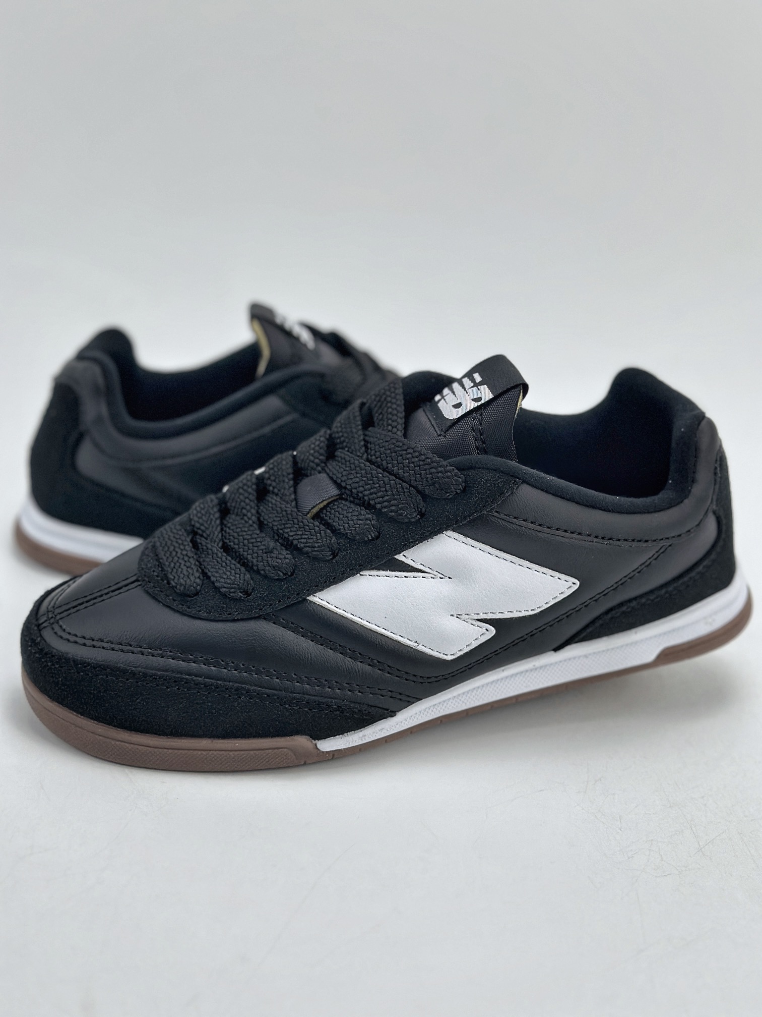 170 New Balance URC42 复古跑鞋 新百伦RC42系列低帮复古足球德训风休闲运动鞋  URC42LBHD