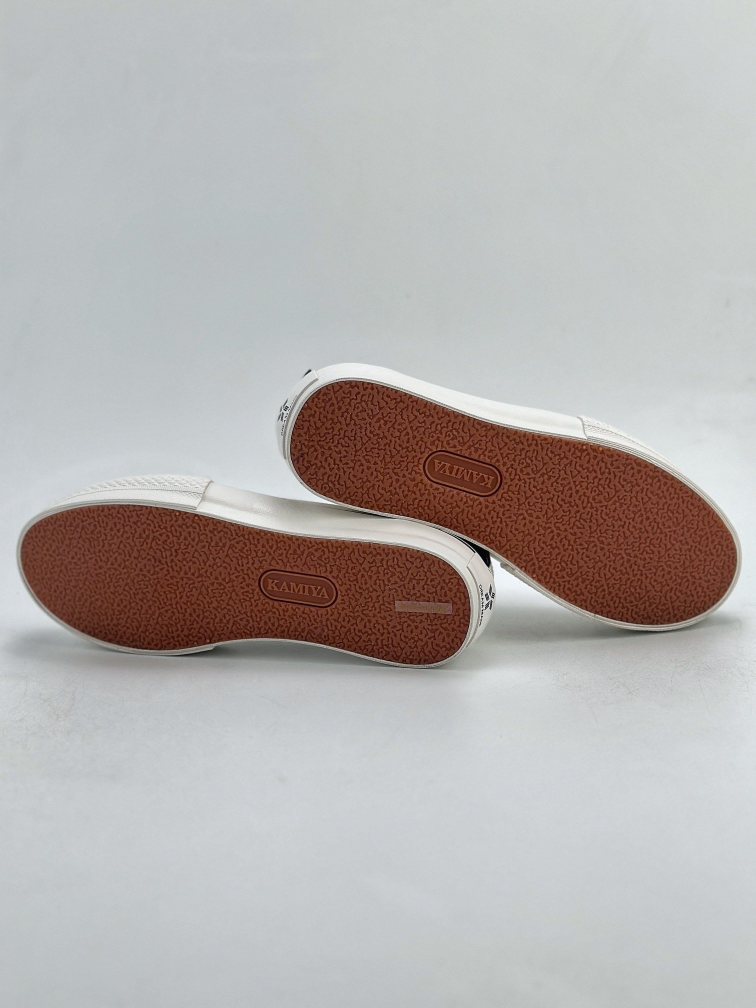 170 MIHARA YASUHIRO三原康裕 Vulcanize Sneaker KAMIYA 一鞋难求