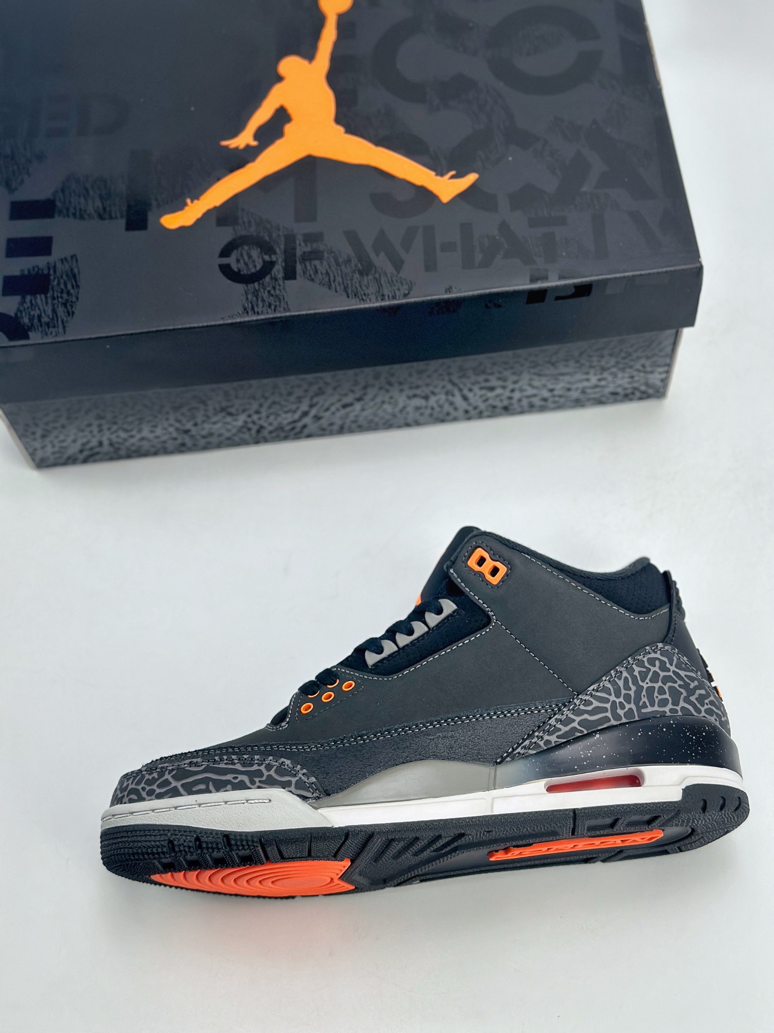 240 Air Jordan 3 Retro ”Fear” 恐惧 潮流复古篮球鞋 CT8532-080