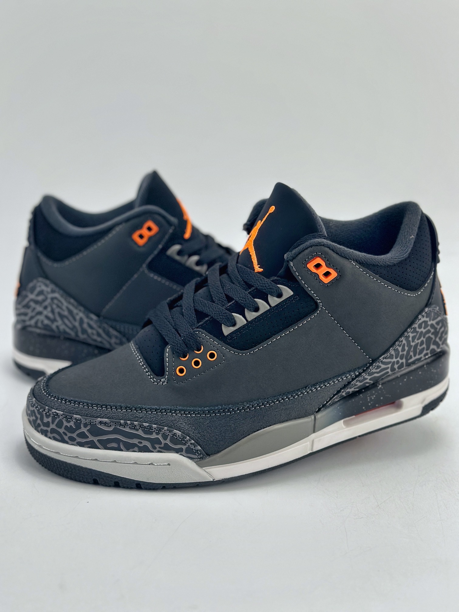 240 Air Jordan 3 Retro ”Fear” 恐惧 潮流复古篮球鞋 CT8532-080
