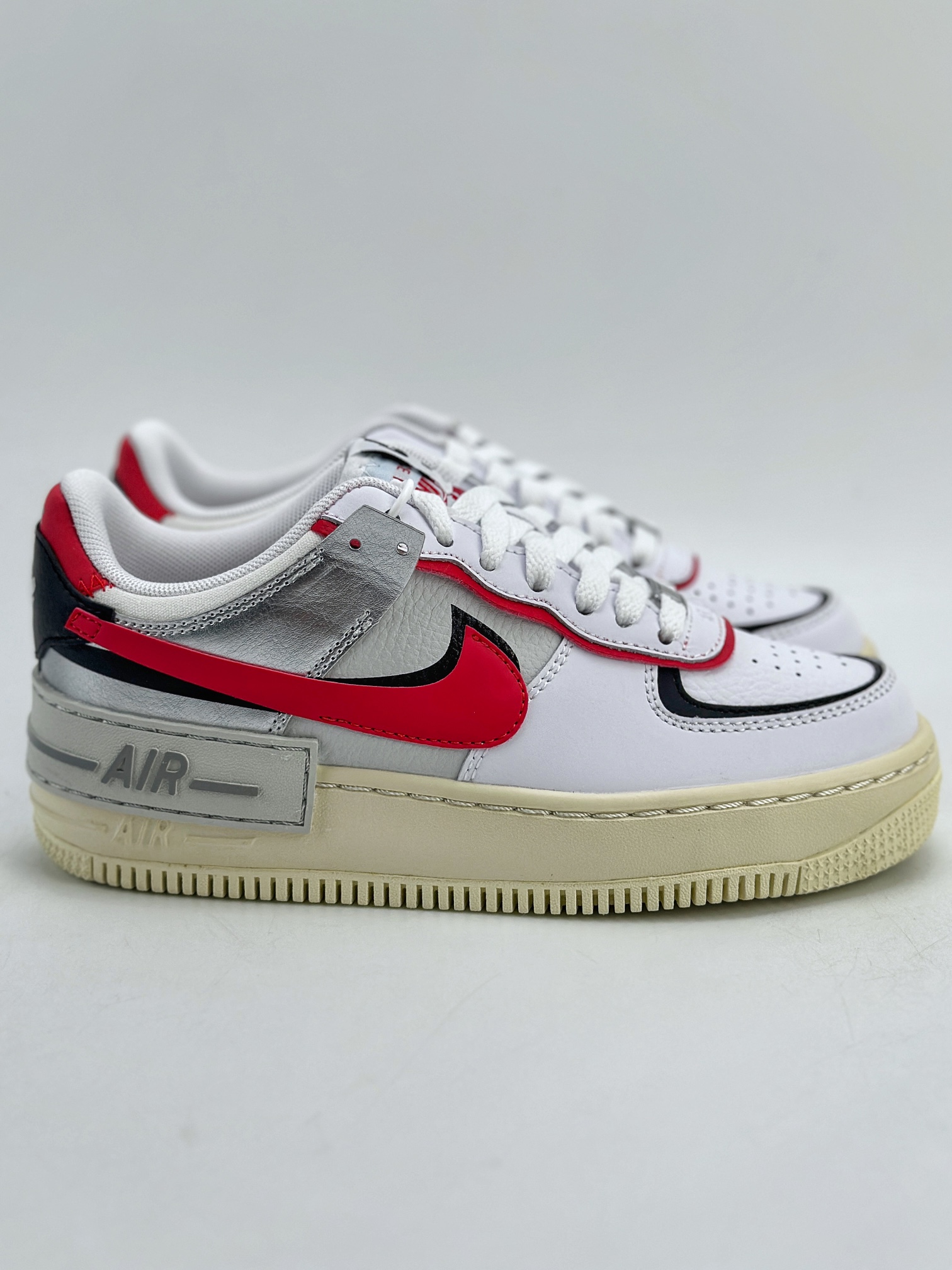 180 Nike Air Force 1 Low 07 Shadow 马卡龙 白红黑 FN6335-100