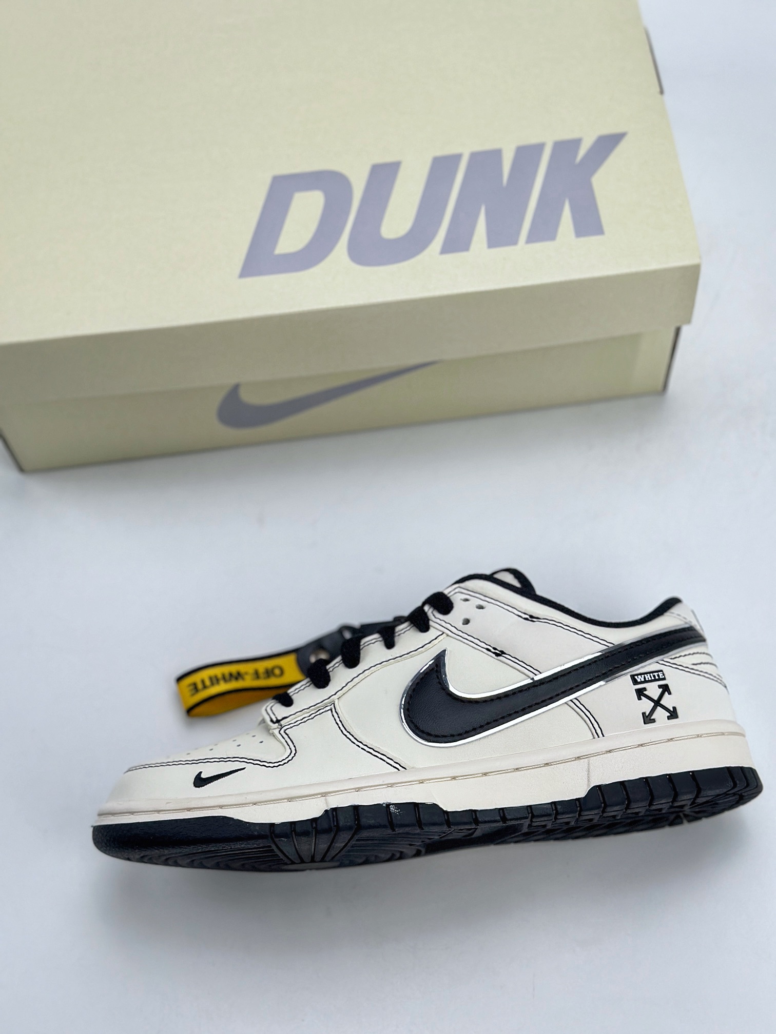 280 Nike SB Dunk Low x OFF-WHITE 白黑小钩 DJ2024-003
