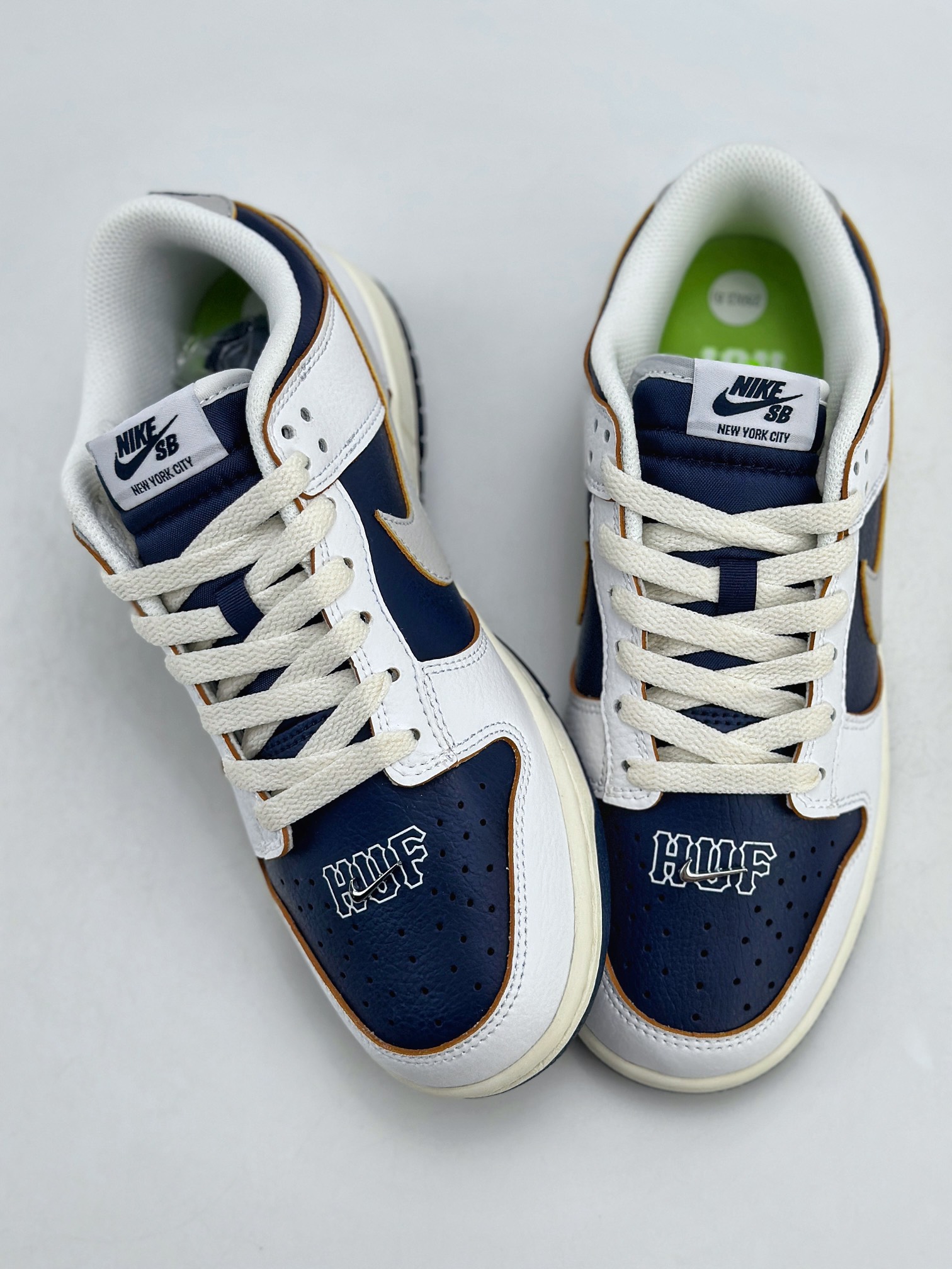190 NIKE SB Dunk Low x HUF ”NYC” 纽约 刮刮乐 白蓝 FD8775-100