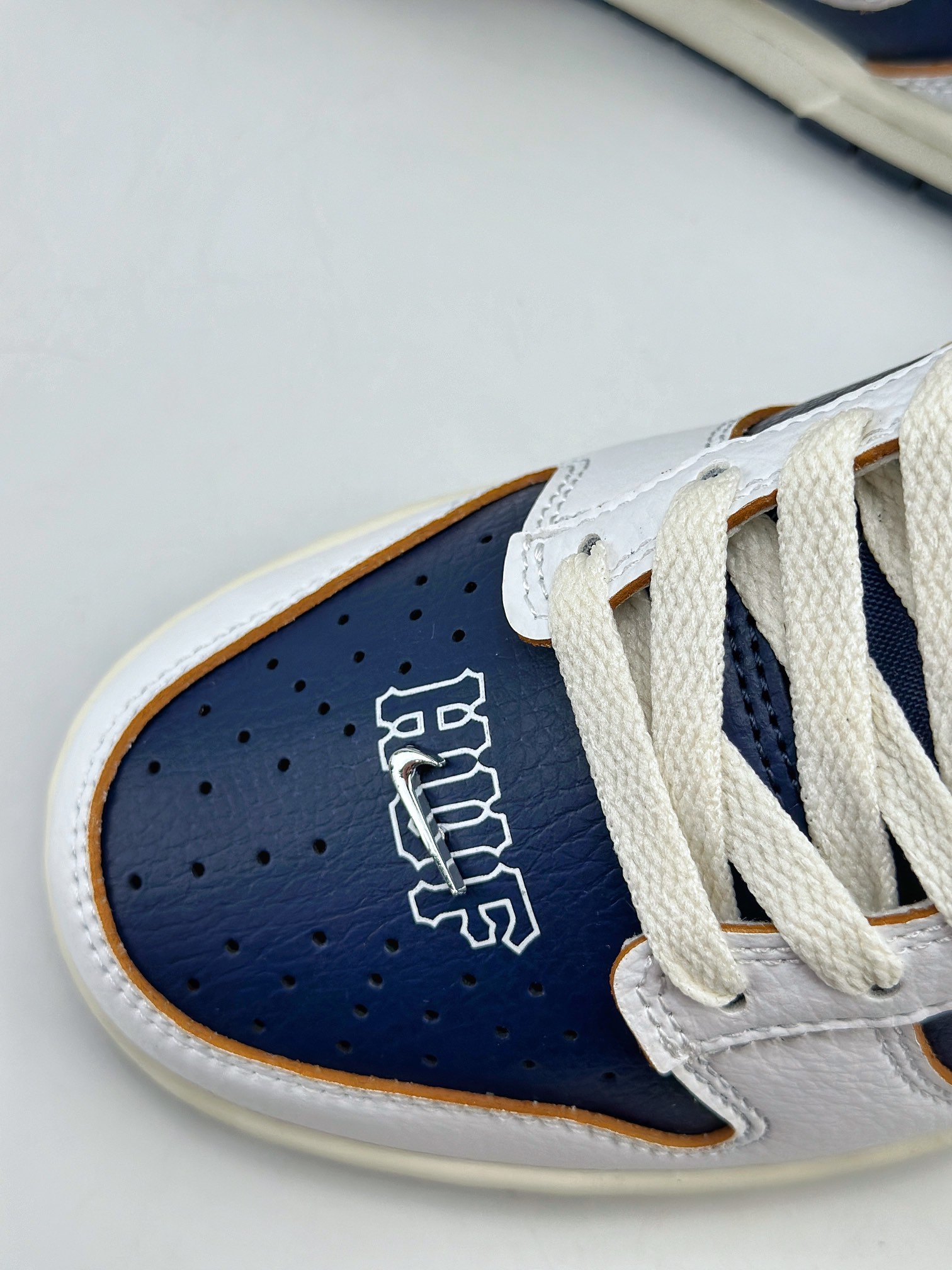 190 NIKE SB Dunk Low x HUF ”NYC” 纽约 刮刮乐 白蓝 FD8775-100