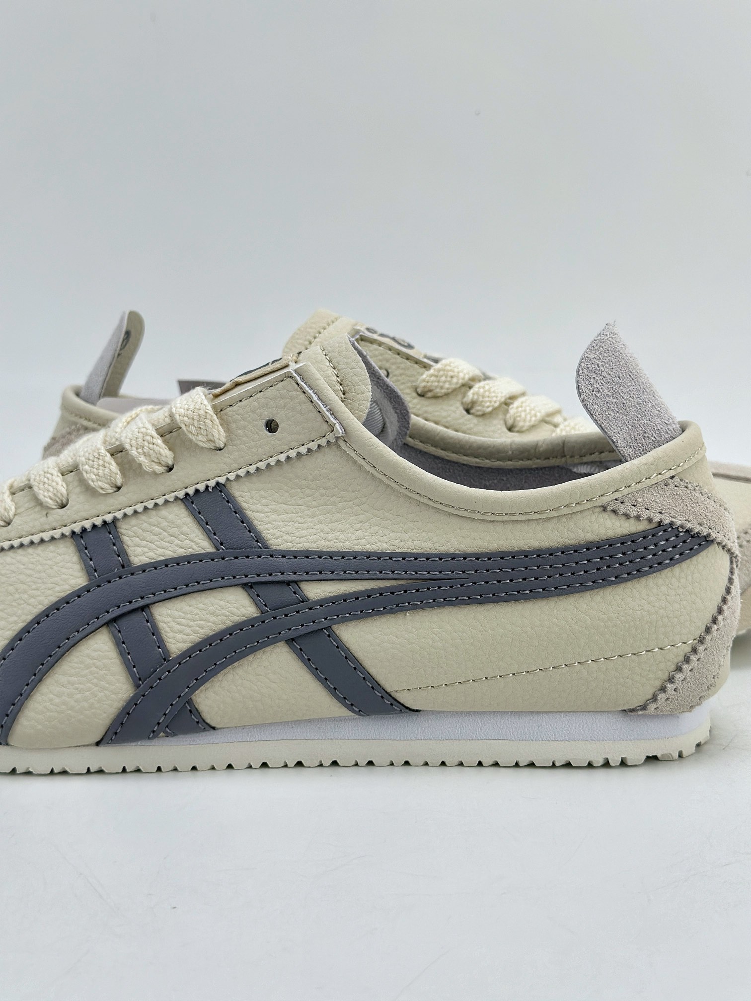 130 Onitsuka Tiger Mexico 66 Paraty 百搭单品 板鞋 1183A201-250