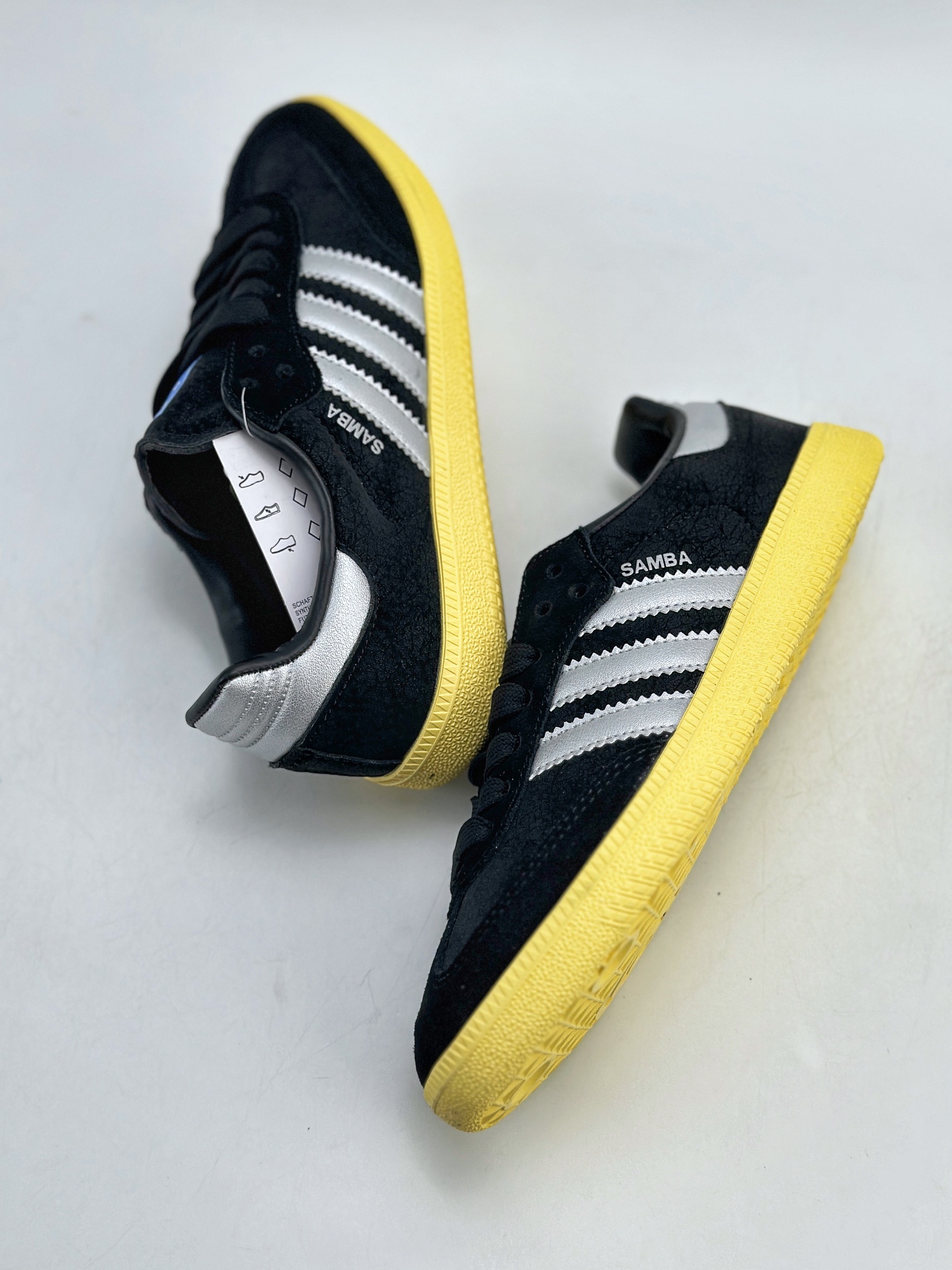 150 adidas originals Samba OG 桑巴舞系列复古经典轻便板鞋 IE8128