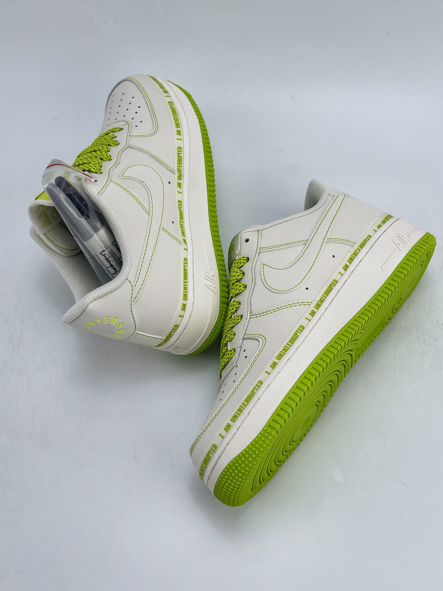 200 Nike Air Force 1 Low 07 白苹果绿满天星 LJ2322-568