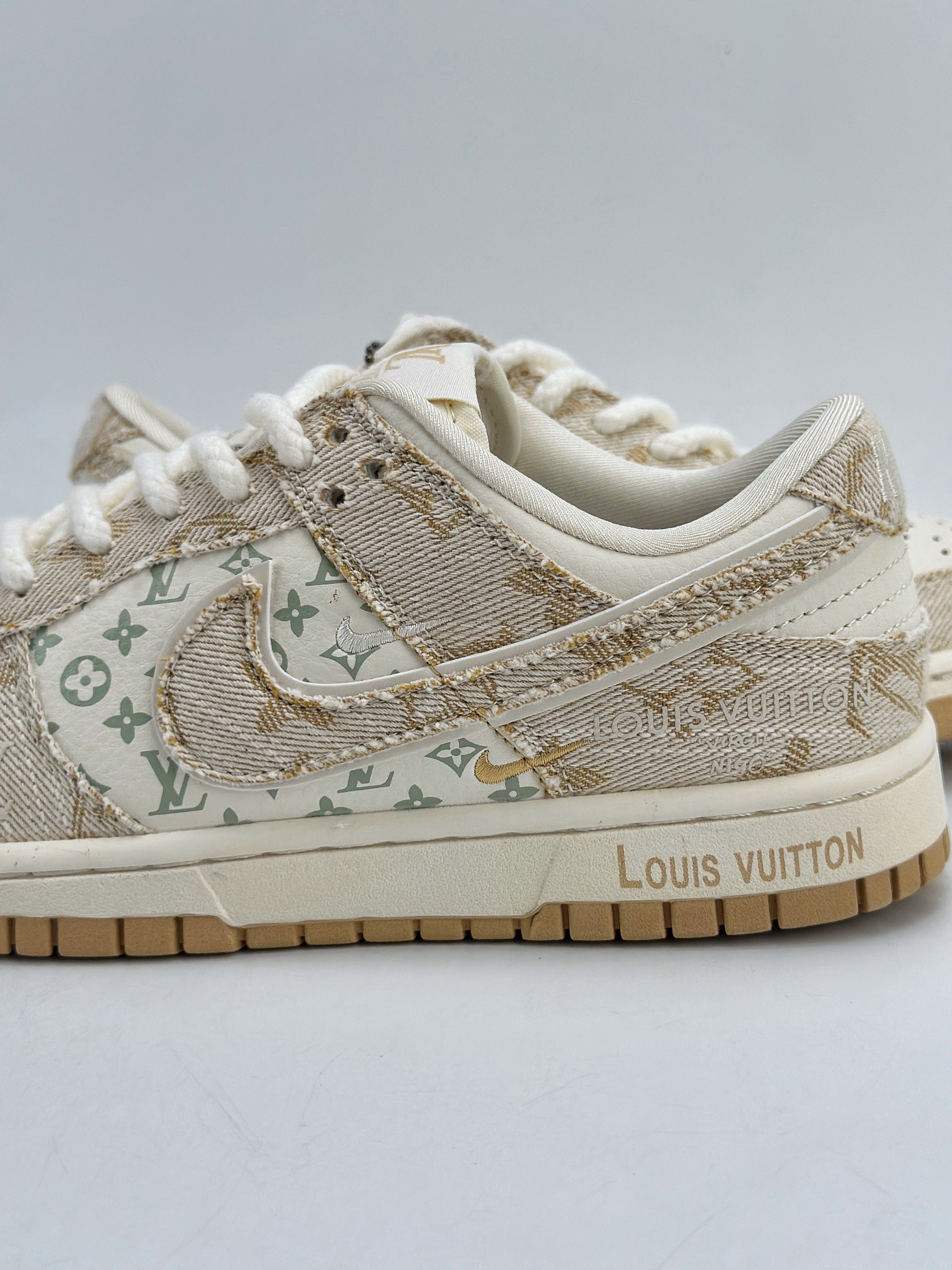 280 Nike SB Dunk Low x Louis Vuitton 白米棕牛仔布 SJ2068-258