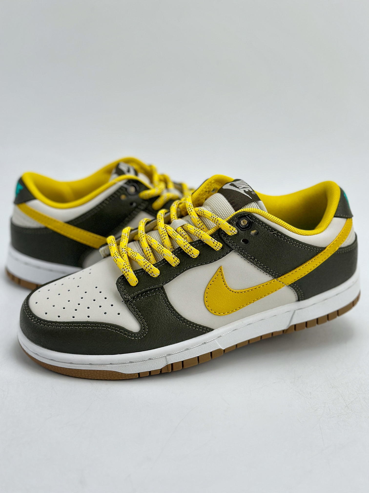 190 NIKE SB Dunk Low PRM 白黄 FV3629-371