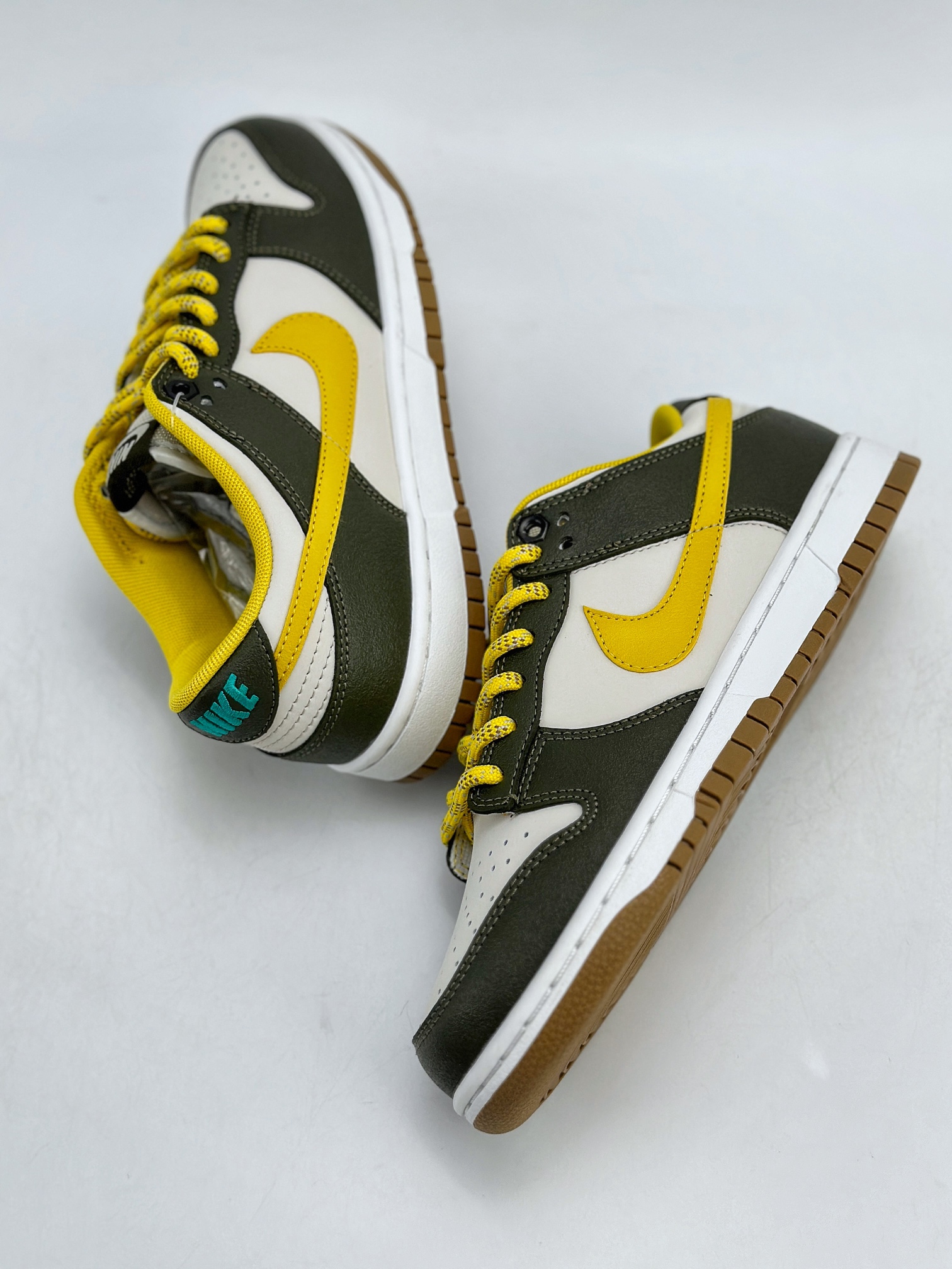 190 NIKE SB Dunk Low PRM 白黄 FV3629-371