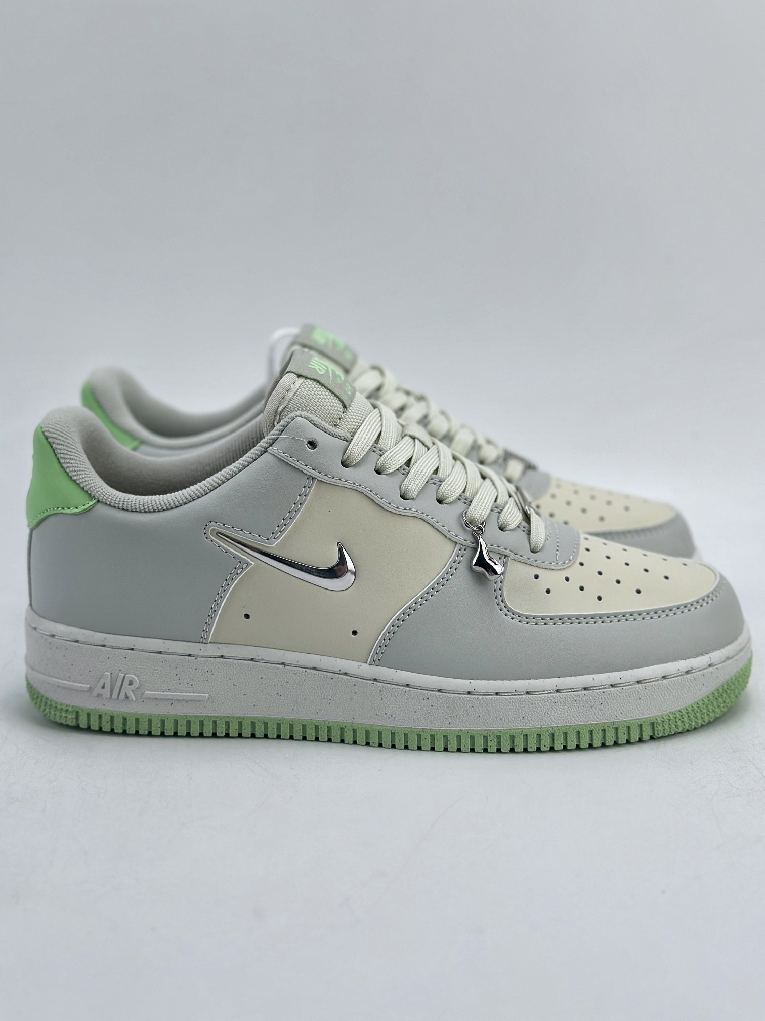 Nike Air Force 1 Low 07 Se Next Nature 白灰绿  FN8540-001