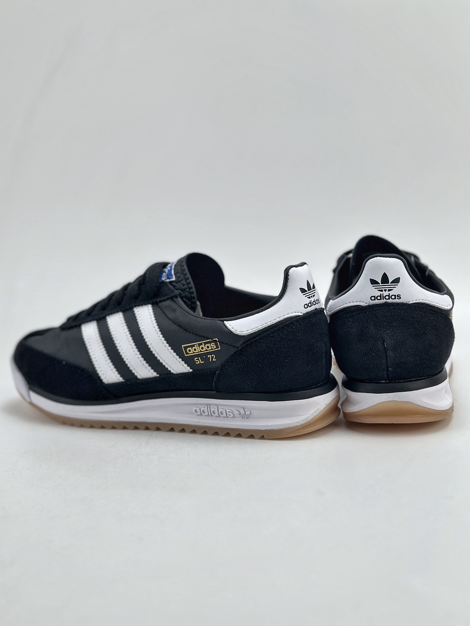 adidas Originals SL 72 RS 阿迪休闲防滑耐磨低帮板鞋  JI1282