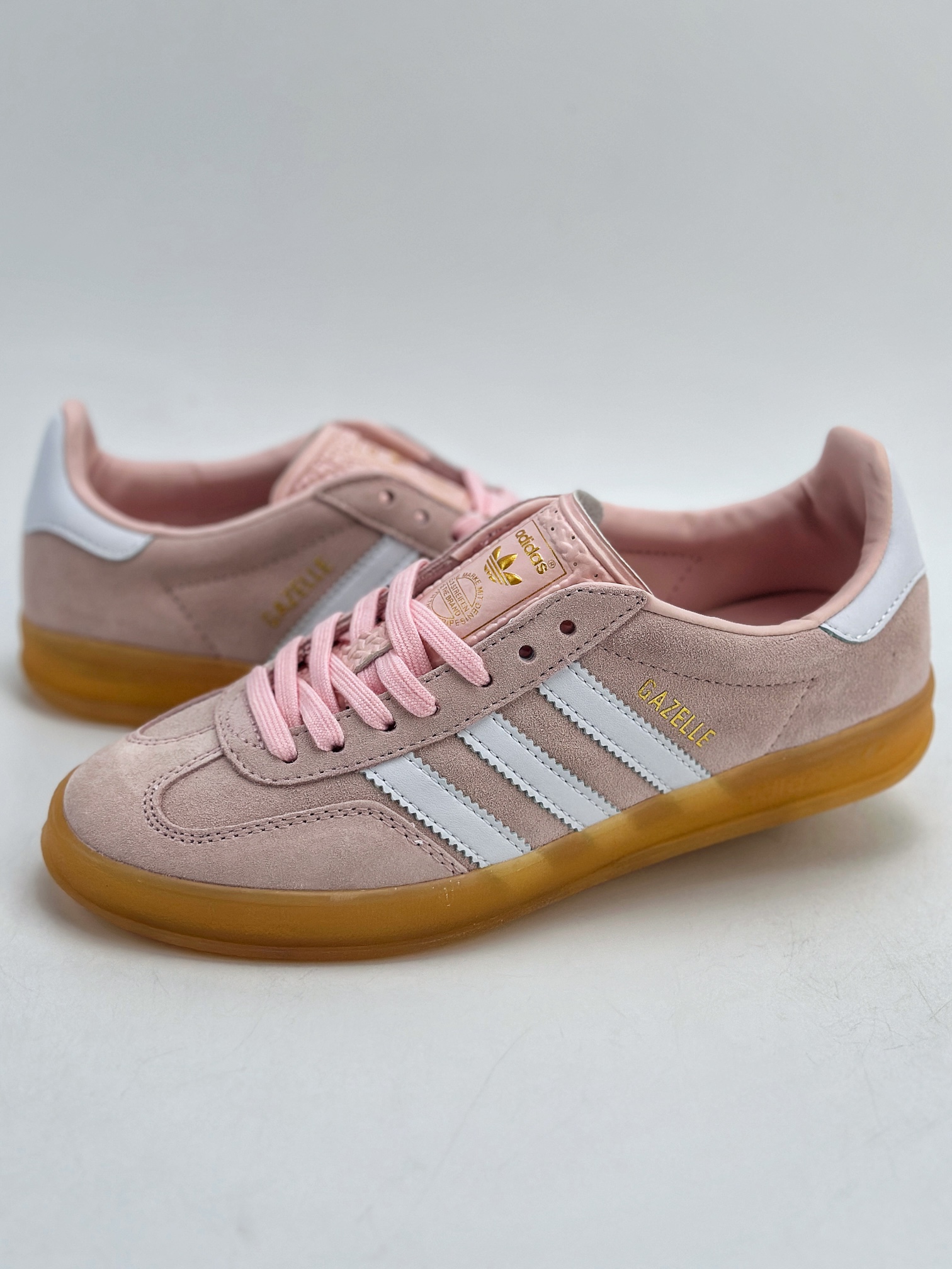 adidas Originals Gazelle INdoor 白粉 三叶草休闲防滑耐磨低帮板鞋 IH5484