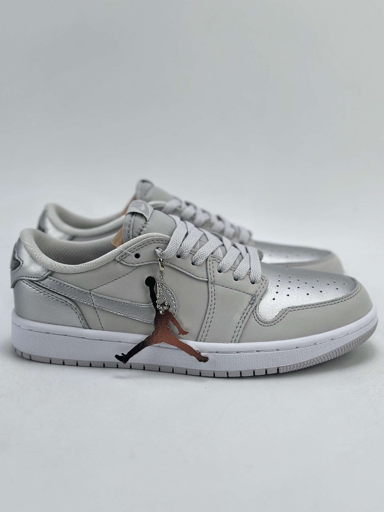 Air Jordan 1 Retro Low OG GT银  CZ0790-002