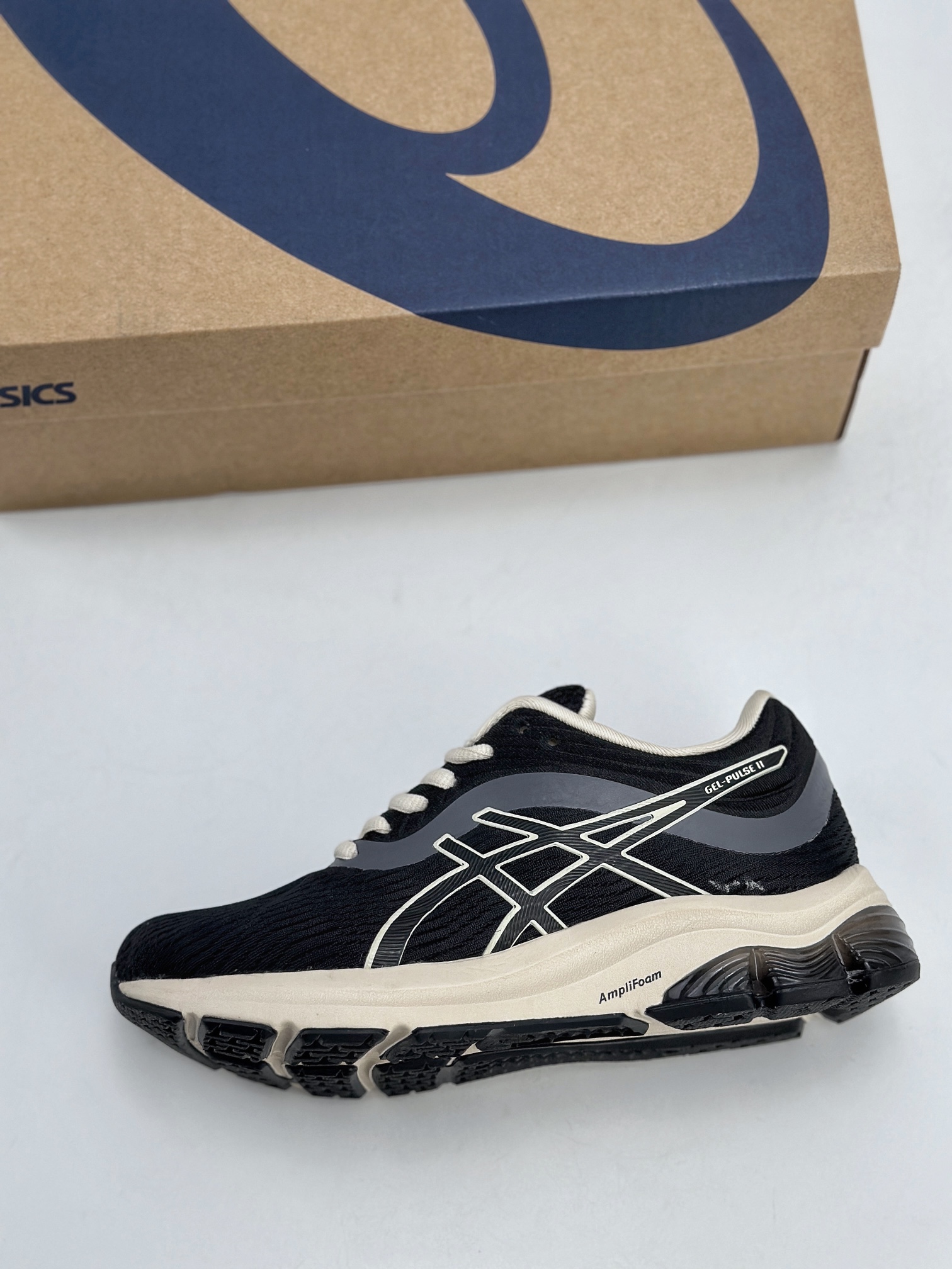 Asics GEL-PULSE 11 亚瑟士运动透气专业跑鞋  1011B293-003